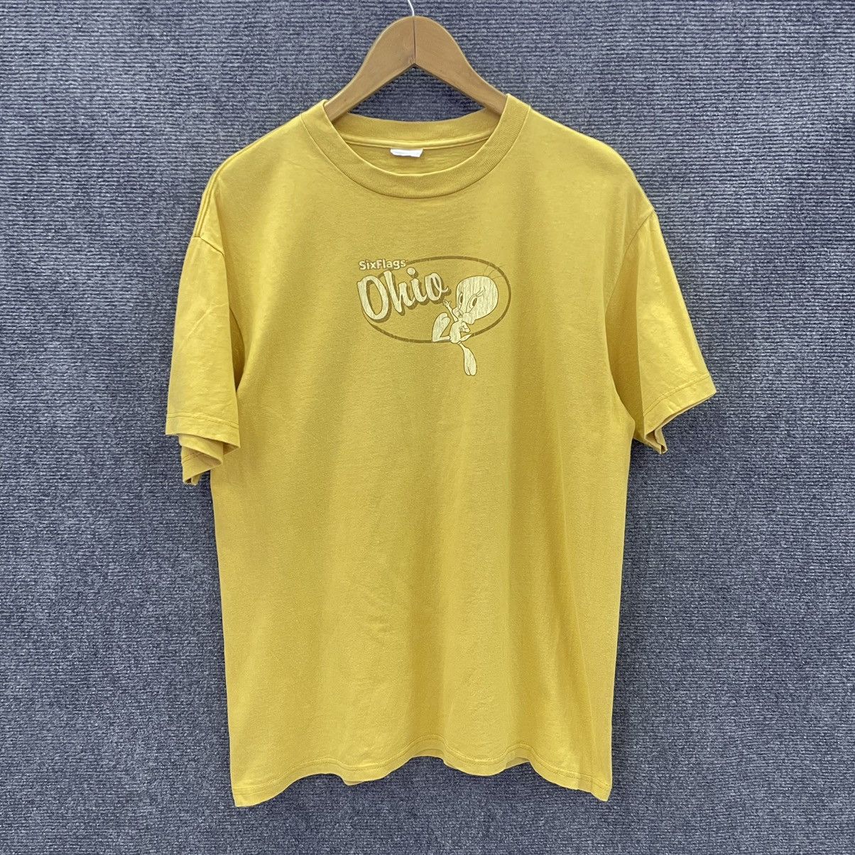 Cartoon Network × Vintage Vintage 1990s Six Flag USA Looney Tunes Tweety T Shirt Size US L / EU 52-54 / 3 - 1 Thumbnail