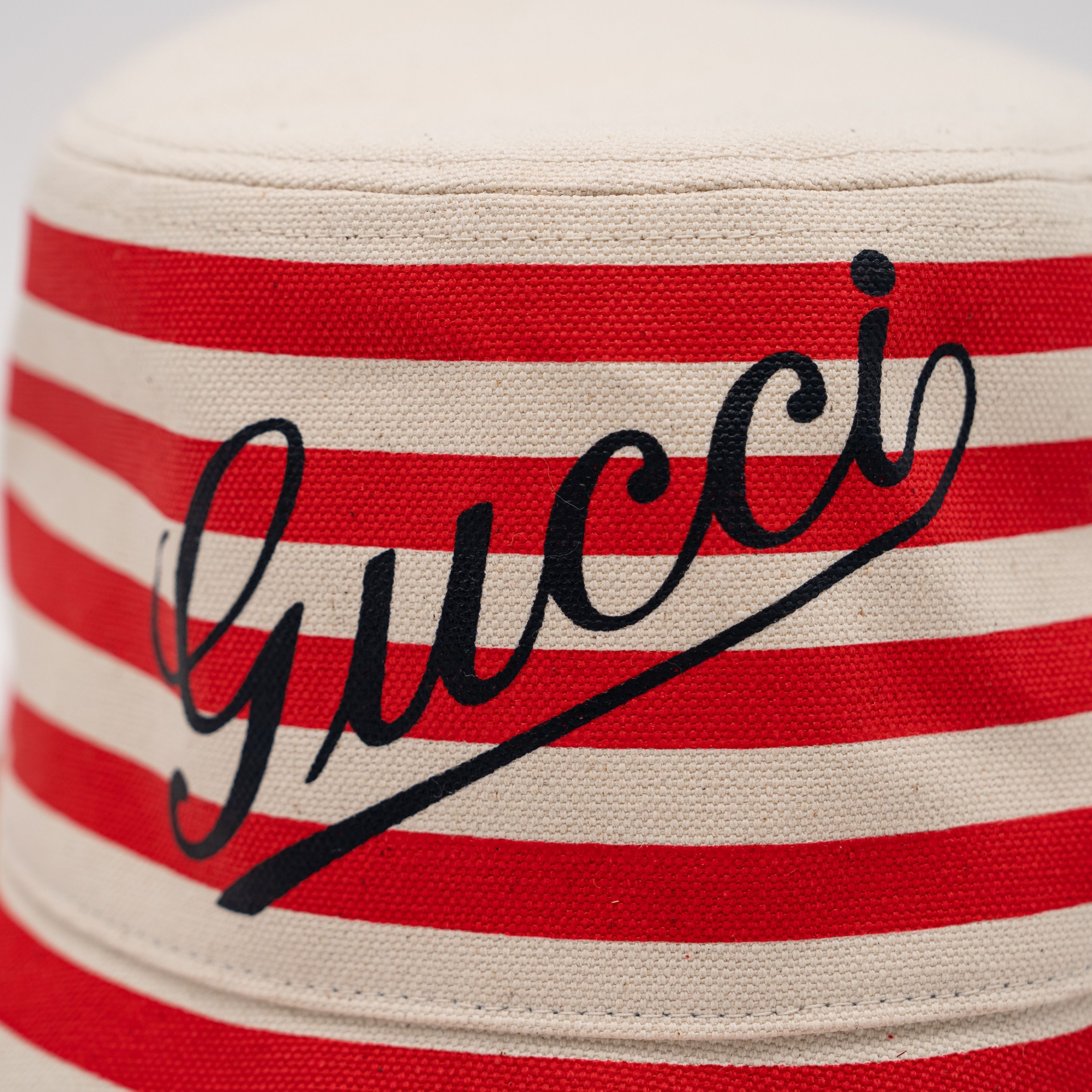 Gucci size M Gucci Striped Canvas Bucket Hat Red White Size ONE SIZE - 2 Thumbnail