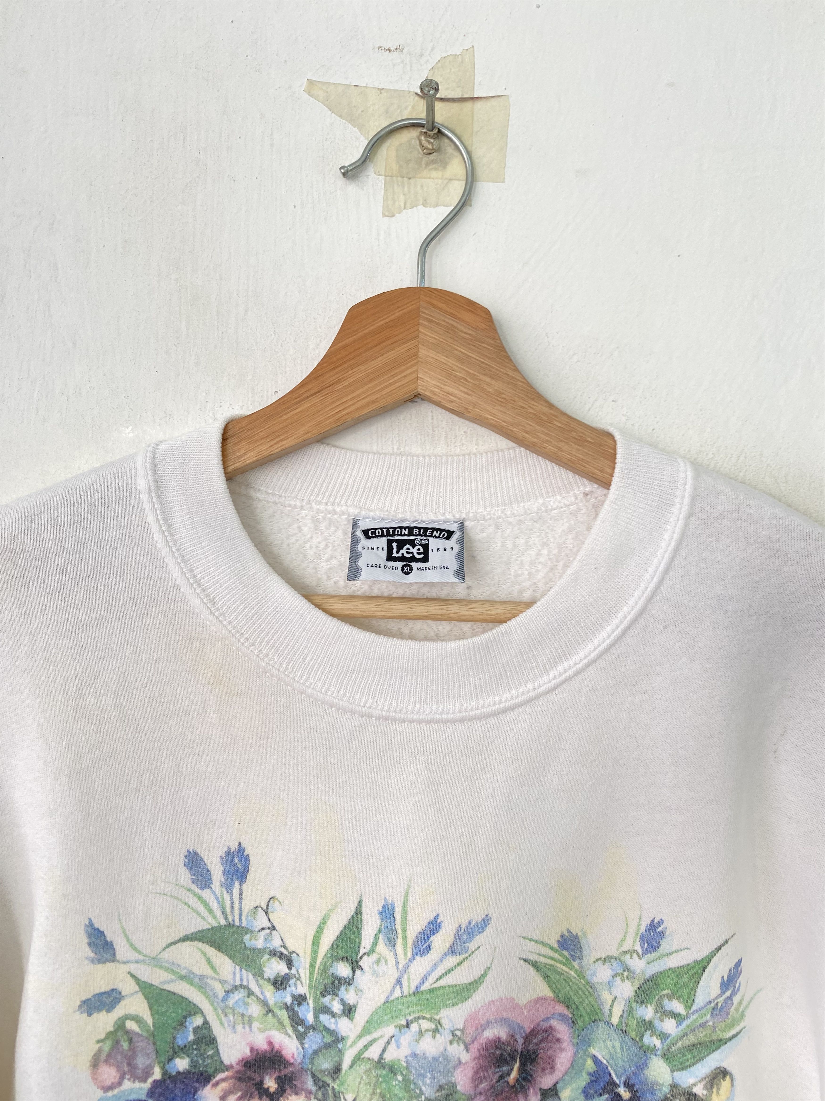 Lee × Vintage Vintage 90's Lee Sweatshirt Flower Art Printed XL Size Size US XL / EU 56 / 4 - 3 Thumbnail