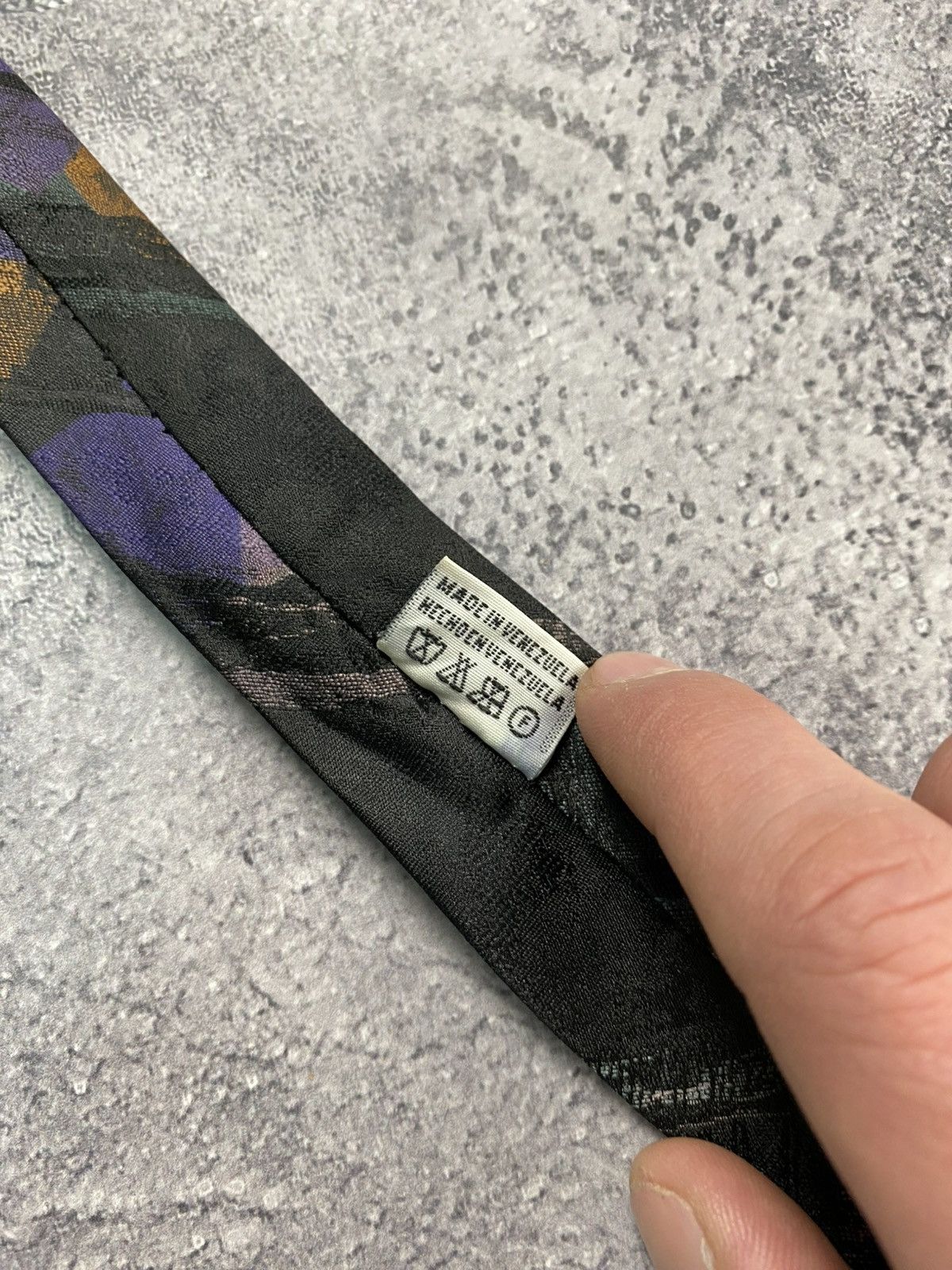 Valentino Vintage 90s Valentino Abstract Tie Old Money Classic Casual Size ONE SIZE - 12 Thumbnail