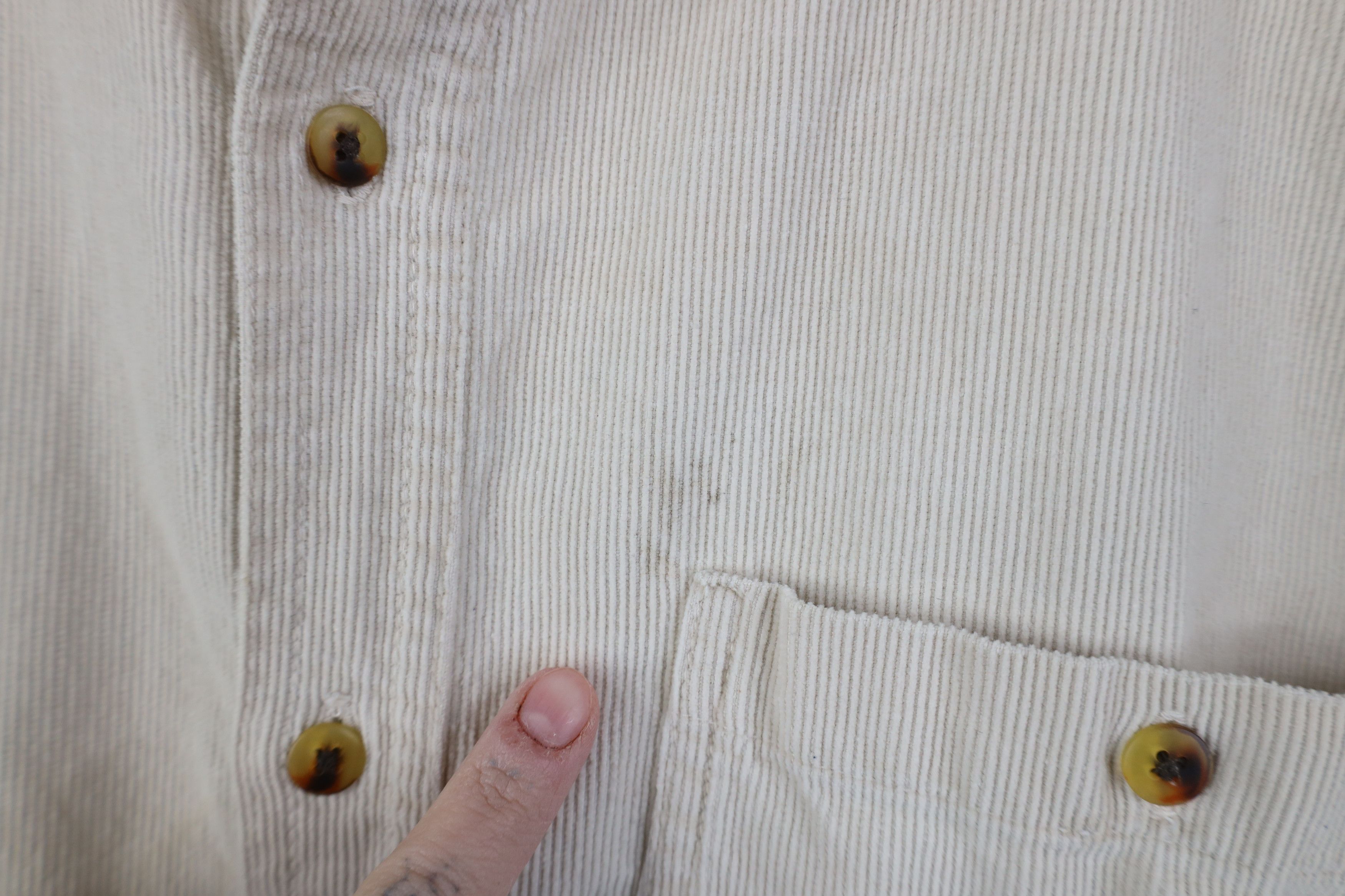 Vintage Vintage 90s Streetwear Corduroy Button Down Shirt Beige Size US L / EU 52-54 / 3 - 4 Thumbnail