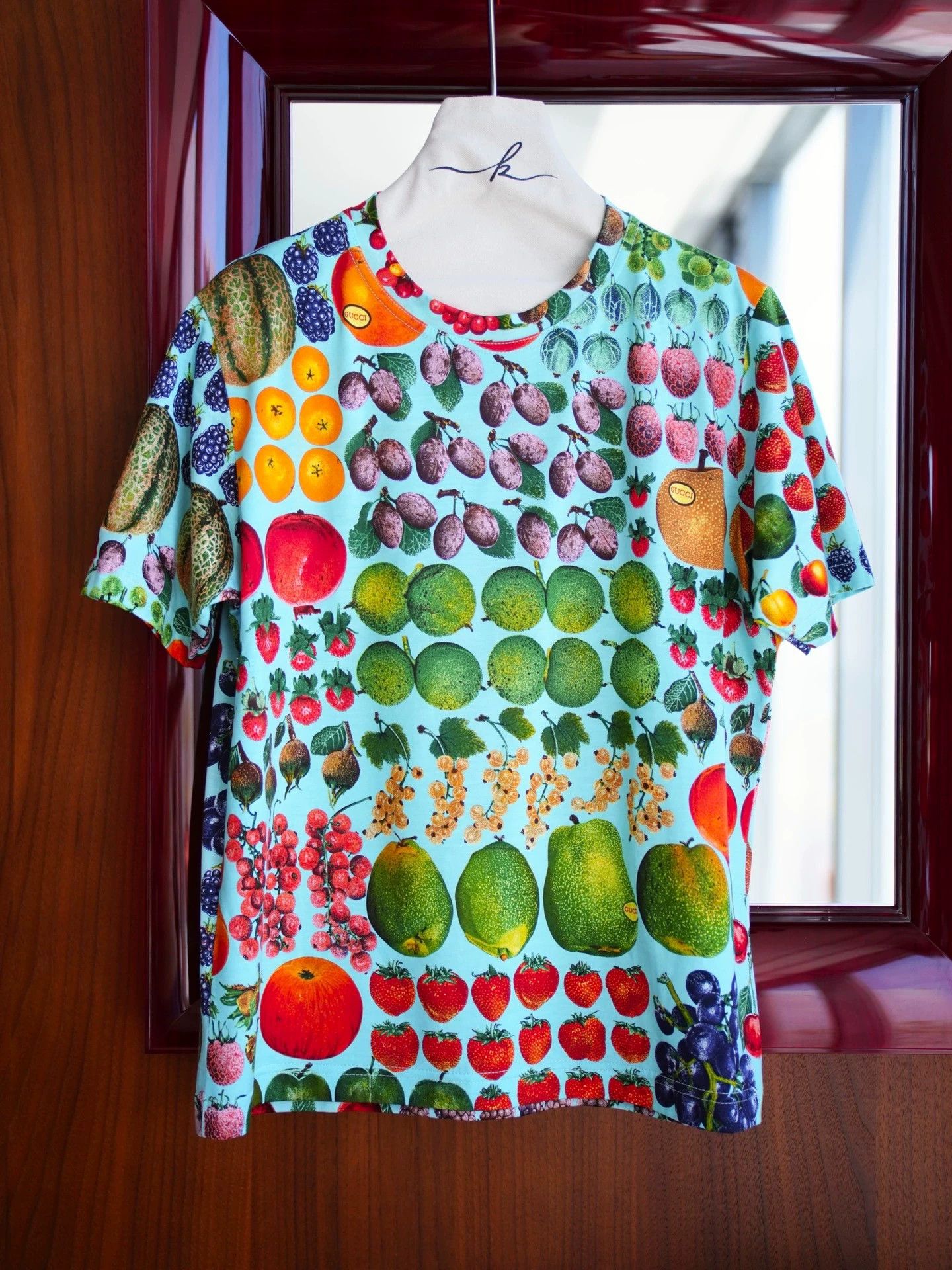 Gucci Gucci 1996 Fruit Print T-Shirt L Unworn Size L / US 10 / IT 46 - 2 Thumbnail