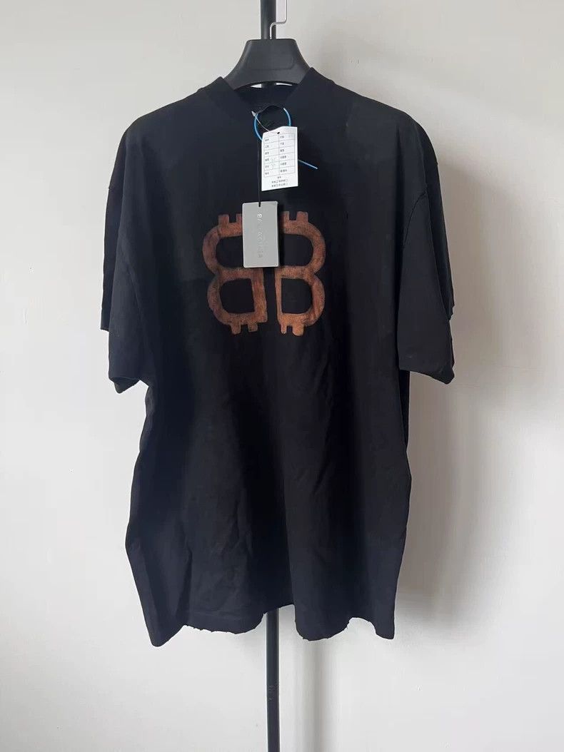 Balenciaga Balenciaga Letter Print Crewneck Short-Sleeve T-Shirt - dmc Size US M / EU 48-50 / 2 - 1 Thumbnail