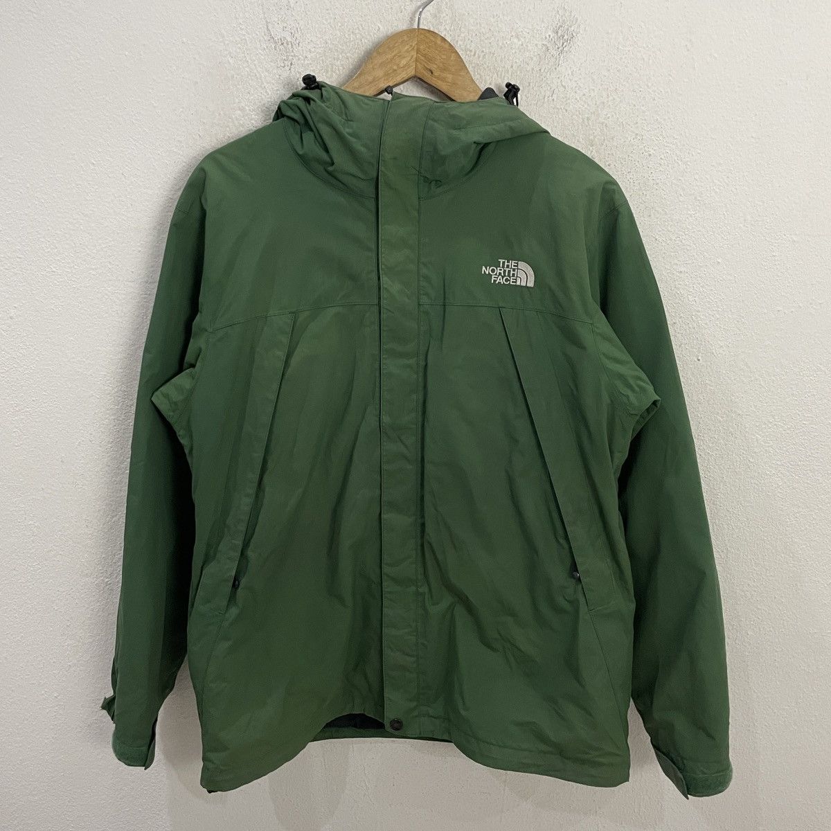 The North Face Vintage The North Face Jacket Size US L / EU 52-54 / 3 - 1 Thumbnail