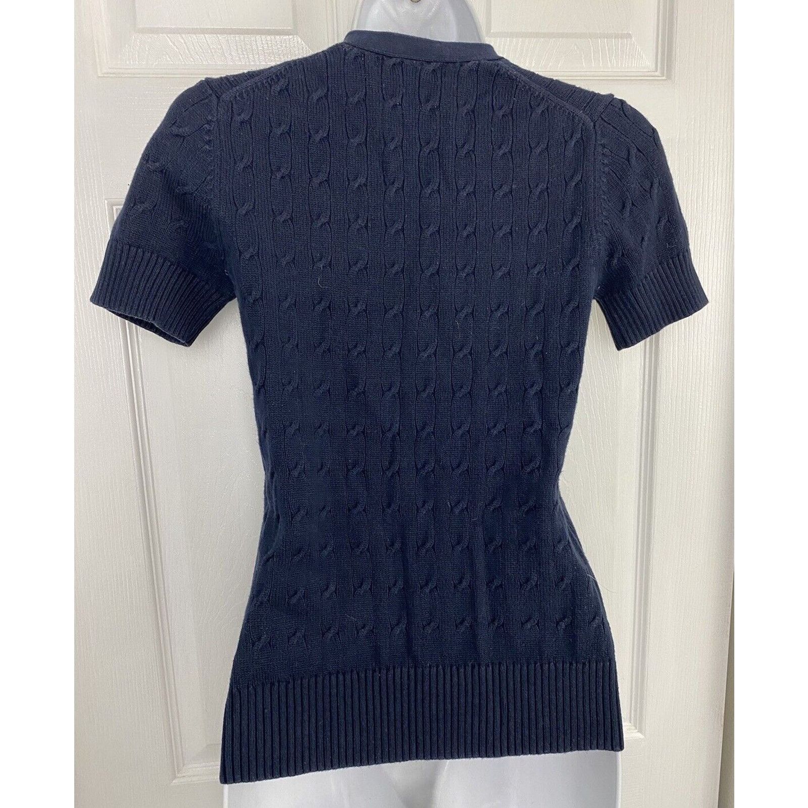 Brooks Brothers Brooks Brothers Cable Knit Short Sleeve Button Up Cardigan Size XS / US 0-2 / IT 36-38 - 4 Thumbnail