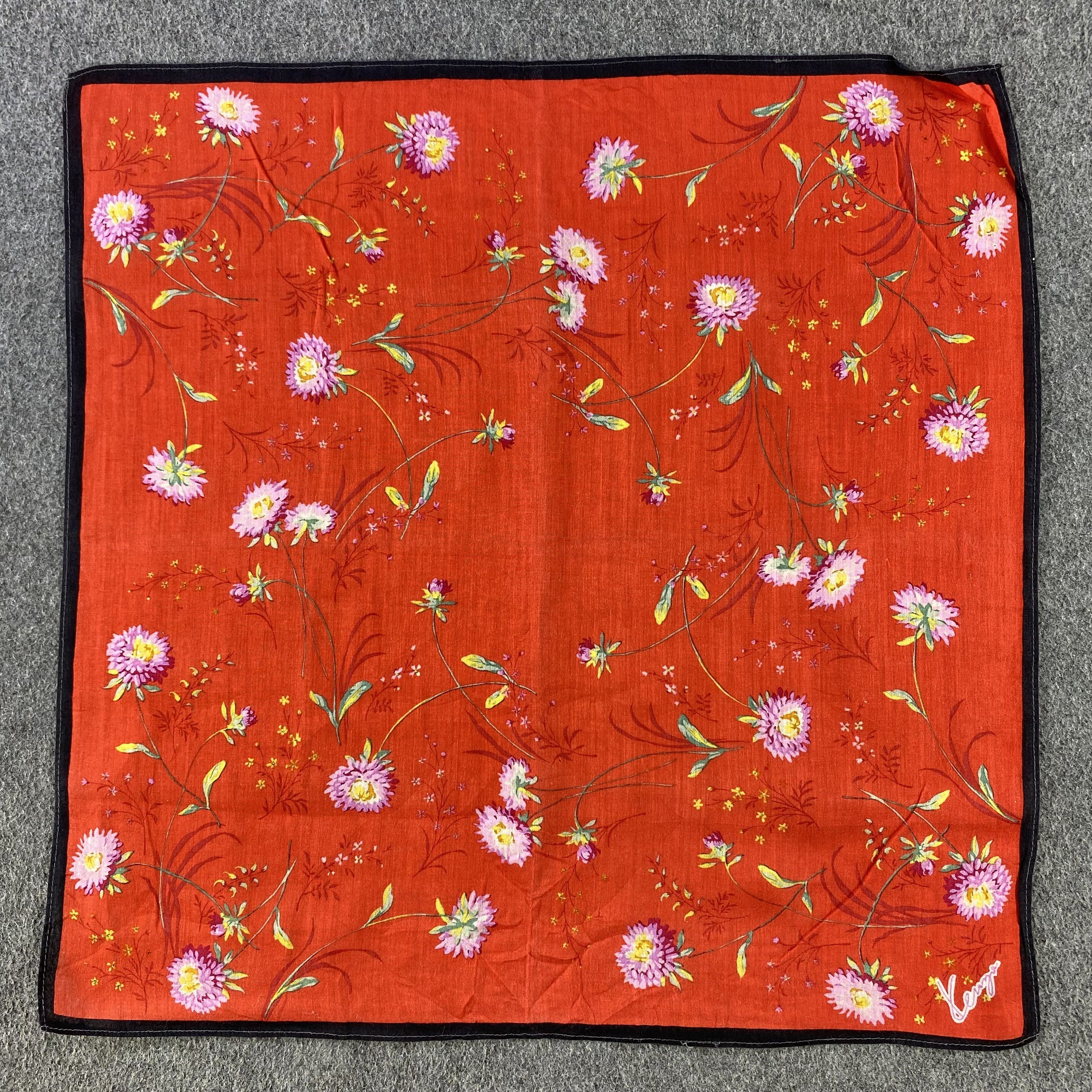 Kenzo Kenzo Handkerchief/Neckerchief/Bandana HC518 Size ONE SIZE - 1 Thumbnail