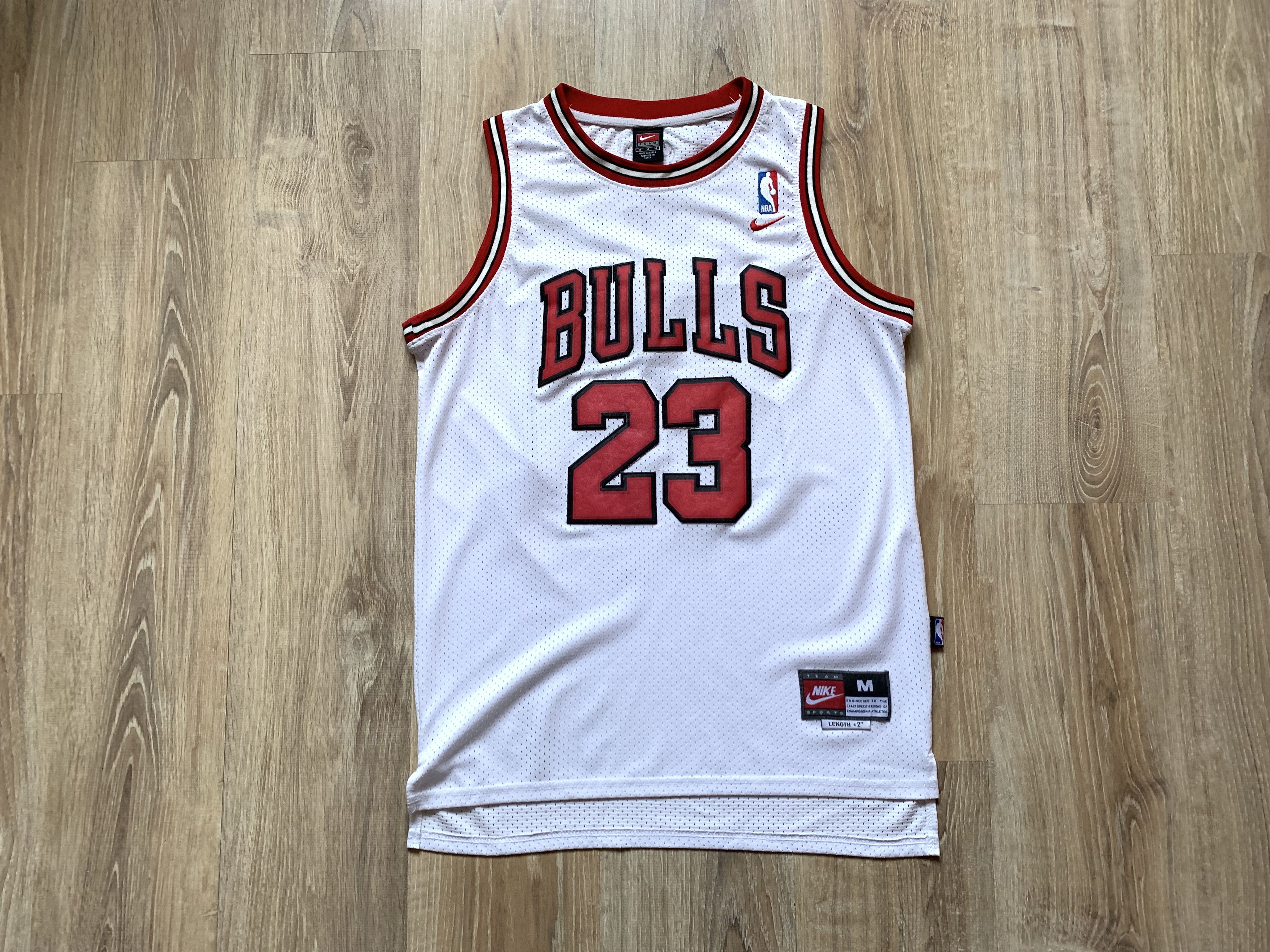 NBA × Vintage Authentic Michael Jordan Nike Chicago Bulls Jersey #23 Size US M / EU 48-50 / 2 - 13 Thumbnail