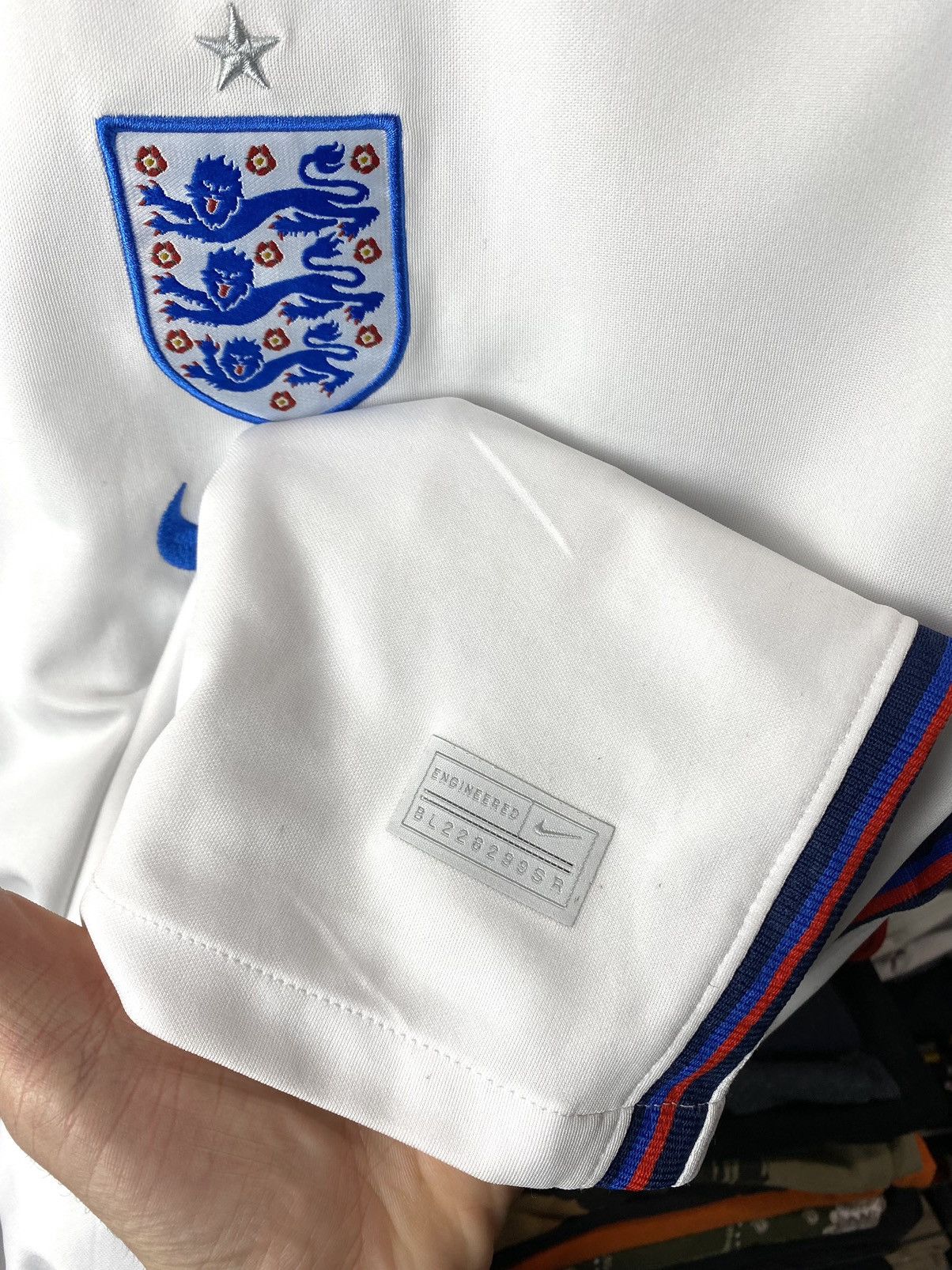 Nike England Nike Soccer Jersey T Shirt Hype Y2K Size US XL / EU 56 / 4 - 7 Thumbnail