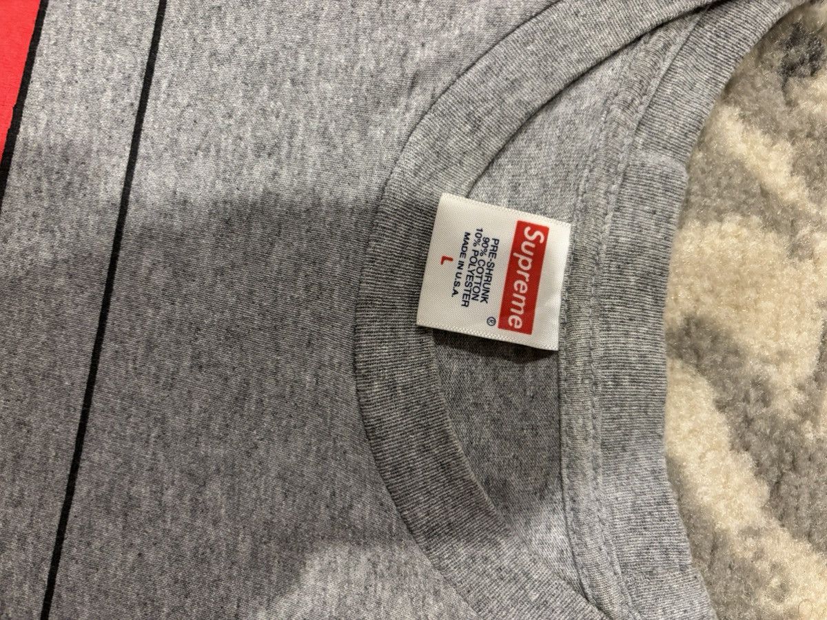 Supreme Supreme Queen Tee Grey FW19 Size US L / EU 52-54 / 3 - 2 Thumbnail