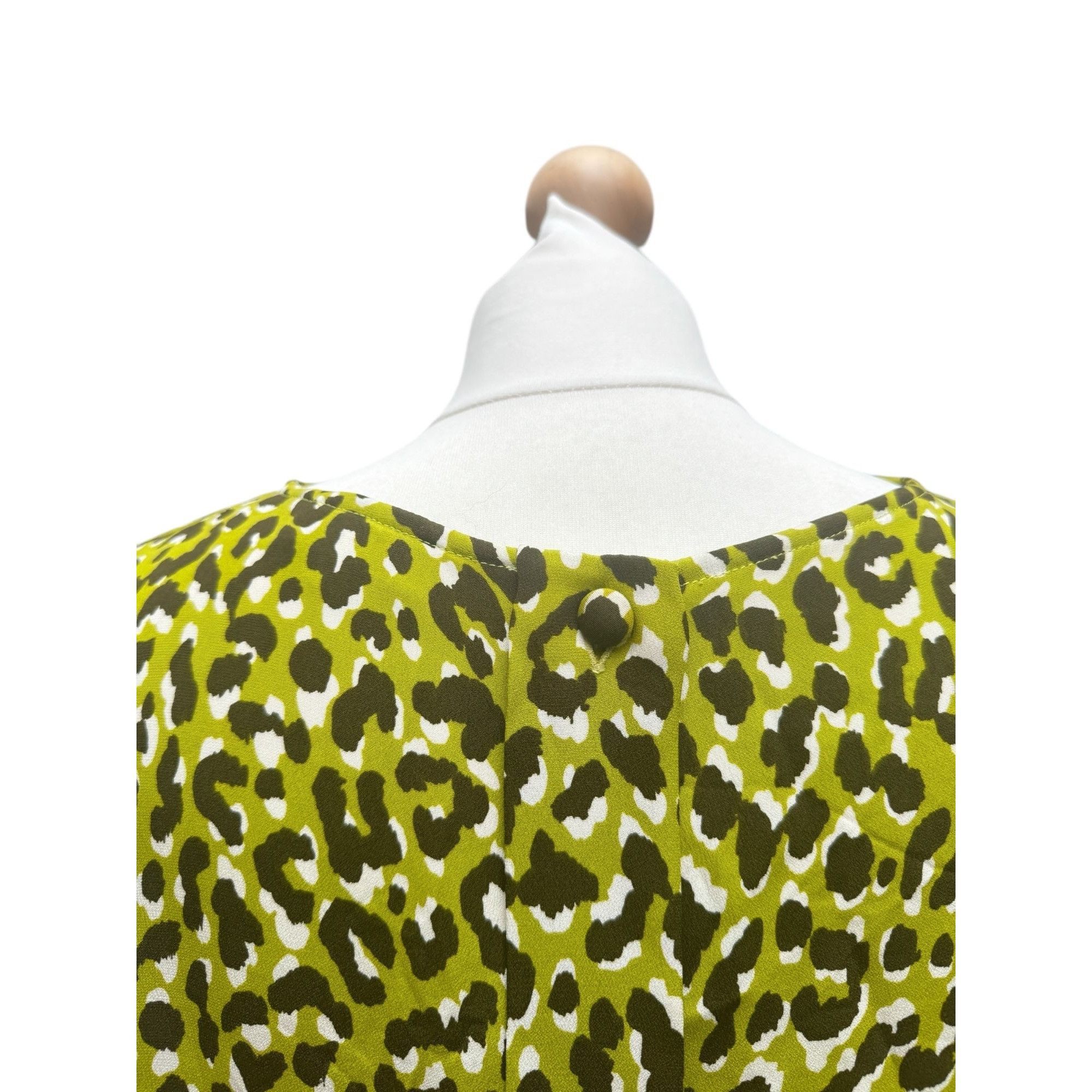 Yves Saint Laurent 1970s Leopard Print Blouse Size M / US 6-8 / IT 42-44 - 6 Thumbnail
