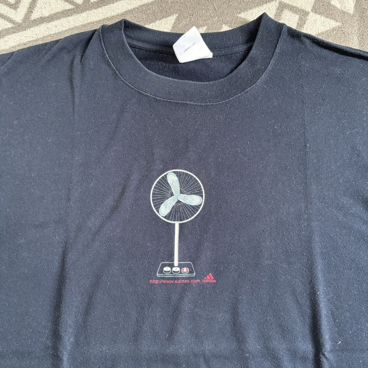 Adidas RARE🔥 Vintage Adidas Fan logo t-shirt Size US M / EU 48-50 / 2 - 1 Thumbnail