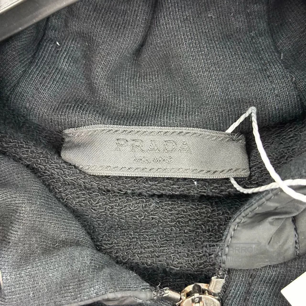 Prada classic prada color-block zip-up hoodie. Size US XL / EU 56 / 4 - 3 Thumbnail