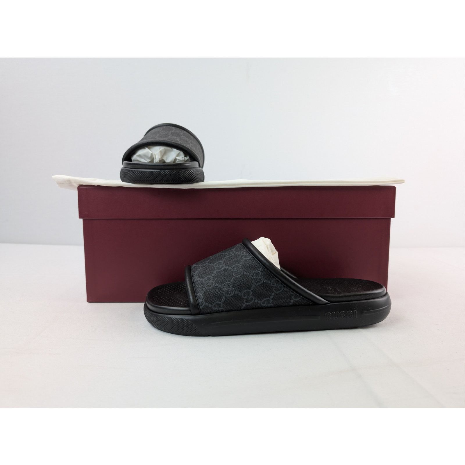Gucci o1rshd1 Pursuit Supreme Slide Sandals Slippers in Black Size US 7.5 / EU 40-41 - 19 Thumbnail