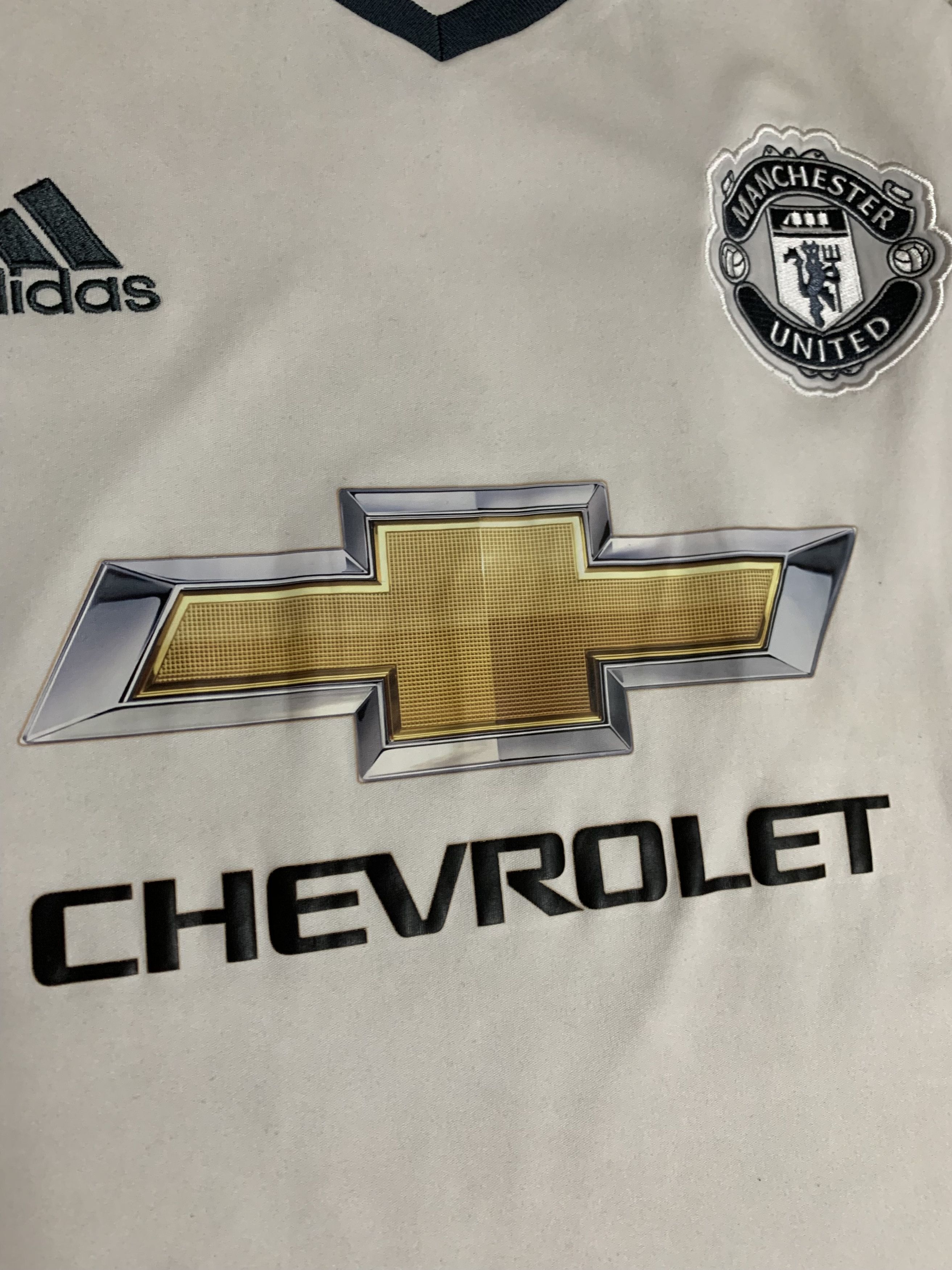 Adidas Vintage Adidas Manchester United Jersey Soccer T Shirt 2016 Size US L / EU 52-54 / 3 - 3 Thumbnail