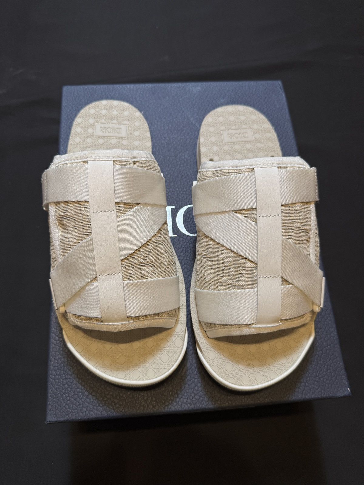 Dior Dior Alpha Slides White/Cream Size 40, (US7) Size US 7 / EU 40 - 2 Thumbnail