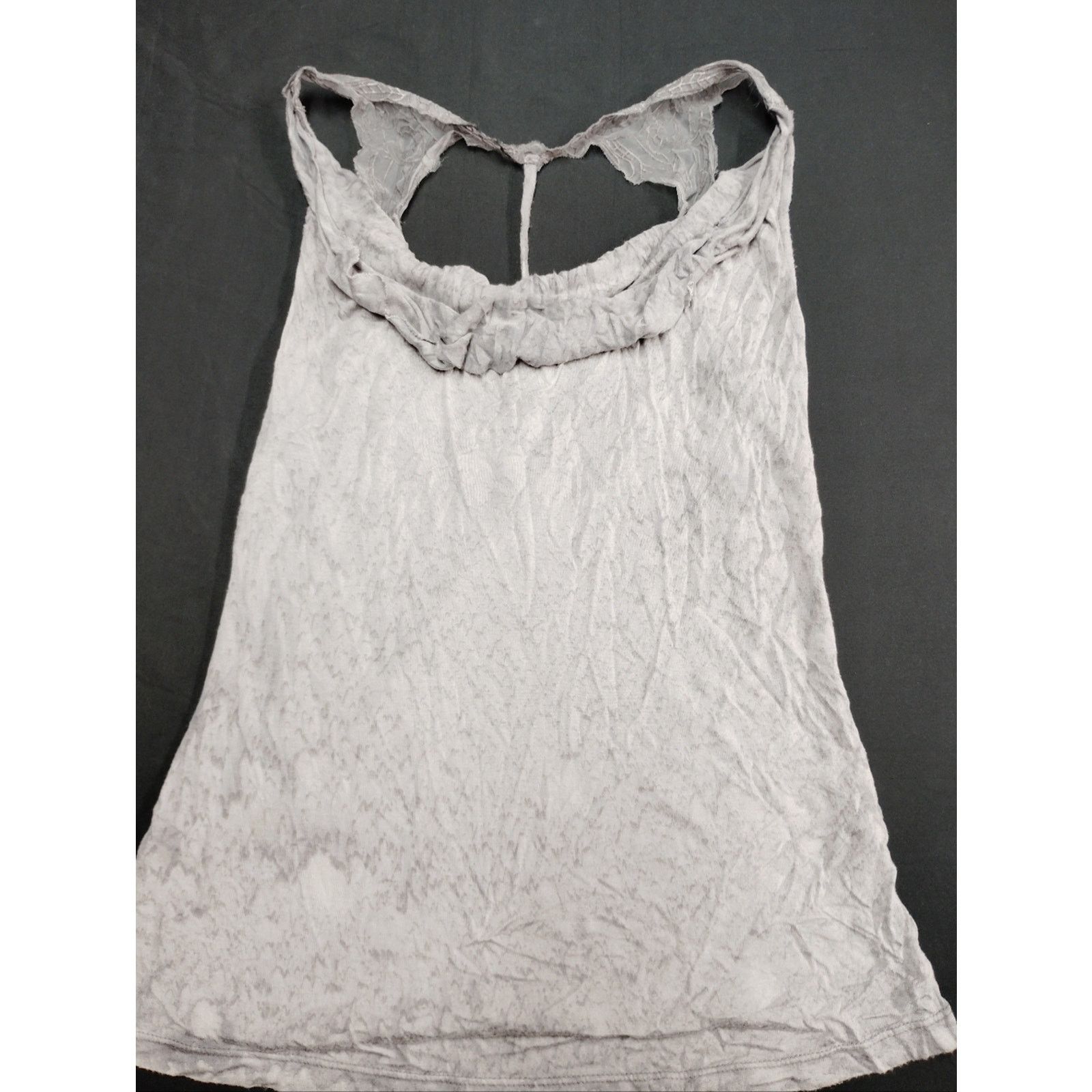 BKE BKE Gimmicks Light Gray Tank W Butterfly Lace Cutout T back Size M / US 6-8 / IT 42-44 - 1 Thumbnail