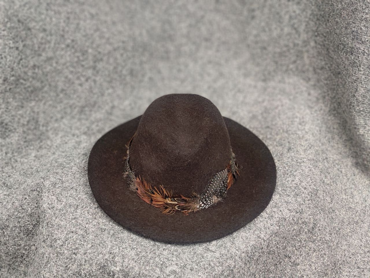Harris Tweed Joules felt fedora hat feather trim Western Cowboy Vintage Size ONE SIZE - 3 Thumbnail