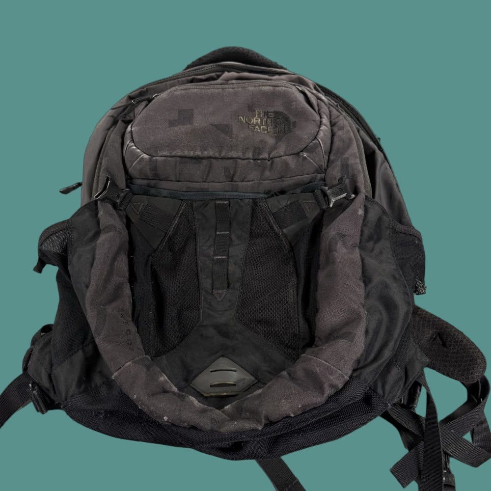 VINTAGE The North Face Recon Backpack Unisex Black Faded Laptop Hiking Bookbag Punk School Backpack Mens Womens