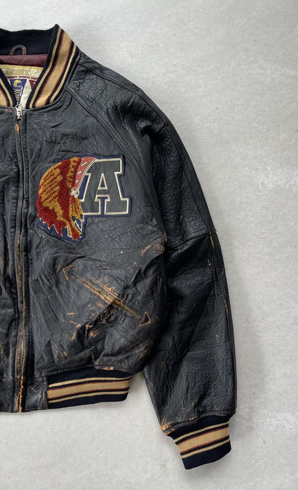 Avirex 🔥VINTAGE AVIREX TOMAHAWKS INDIAN LOGO LEATHER VARSITY JACKET Size US S / EU 44-46 / 1 - 4 Thumbnail