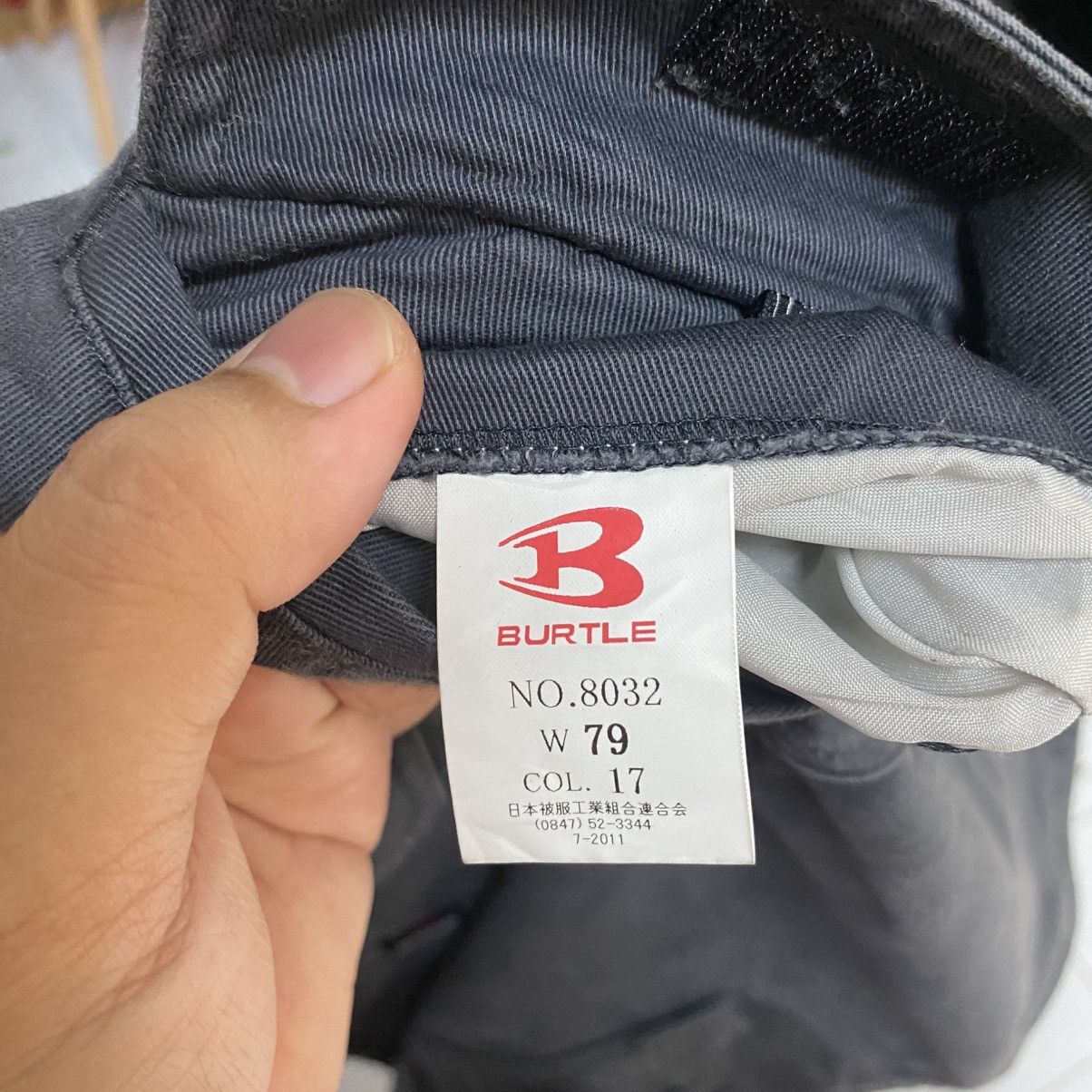 Japanese Brand DL Burtle Dark Blue Cargo Multipocket Pants #C924 Size US 31 - 19 Thumbnail