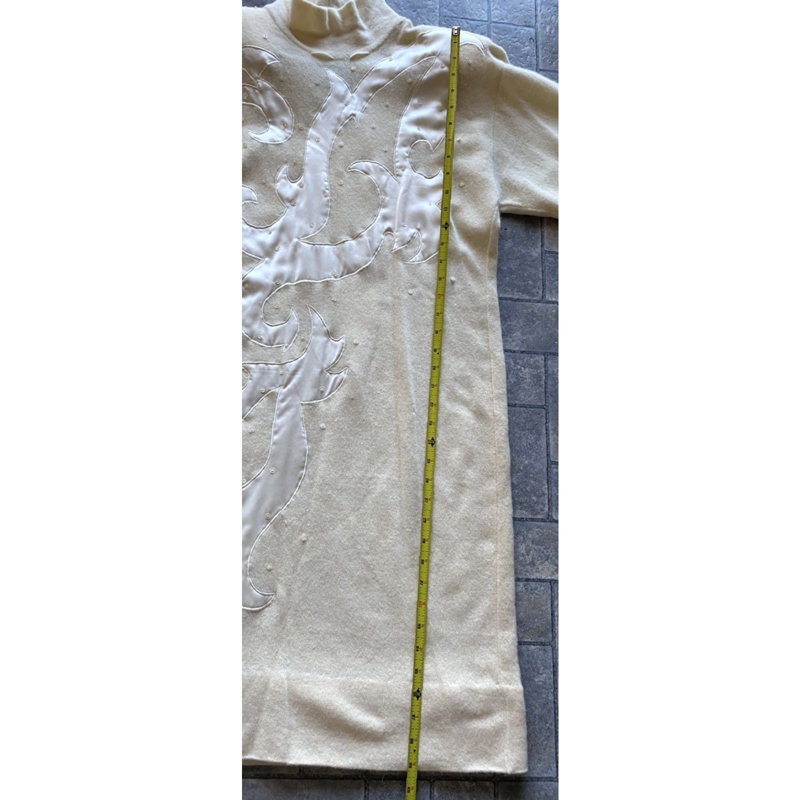 Vintage VINTAGE Outlander Dress Wool Angora Women’s M White 1980s Hong Kong Made In Hong Kong Dress Womens M White Outlander Size M / US 6-8 / IT 42-44 - 7 Thumbnail
