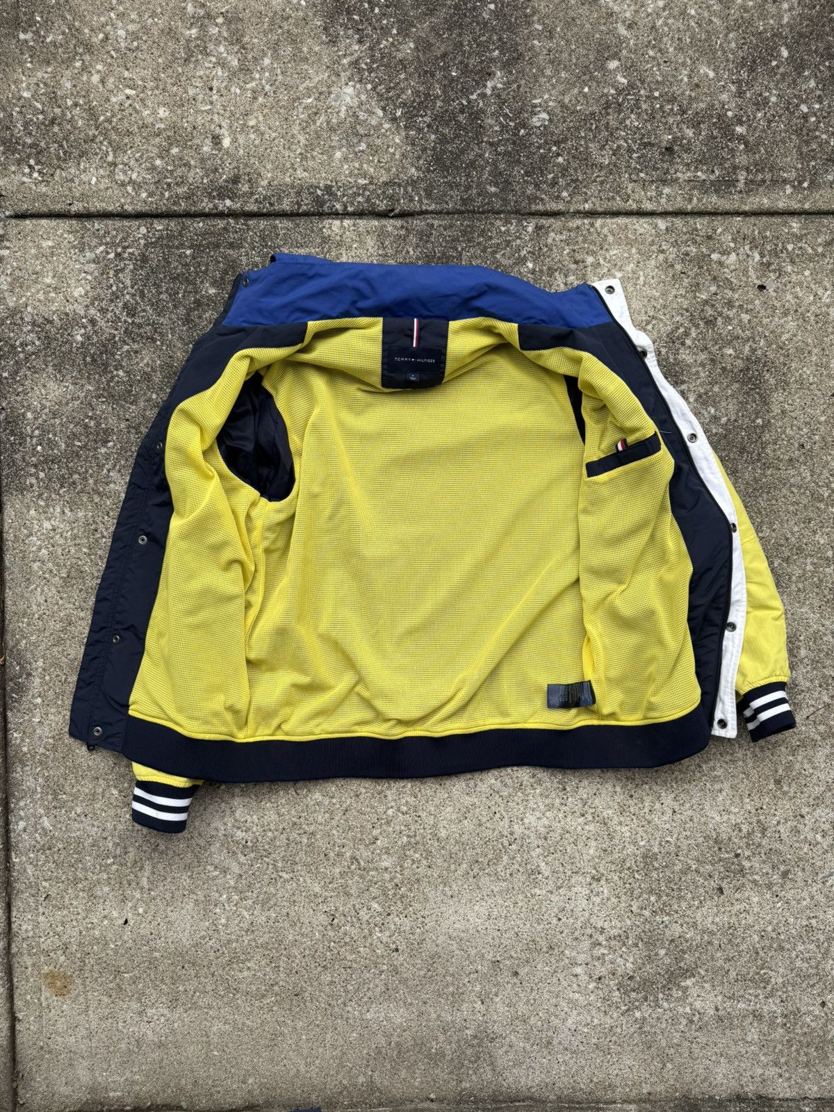 Tommy Hilfiger 90s Lightweight Colorblocked Sailing Jacket Size US M / EU 48-50 / 2 - 8 Thumbnail