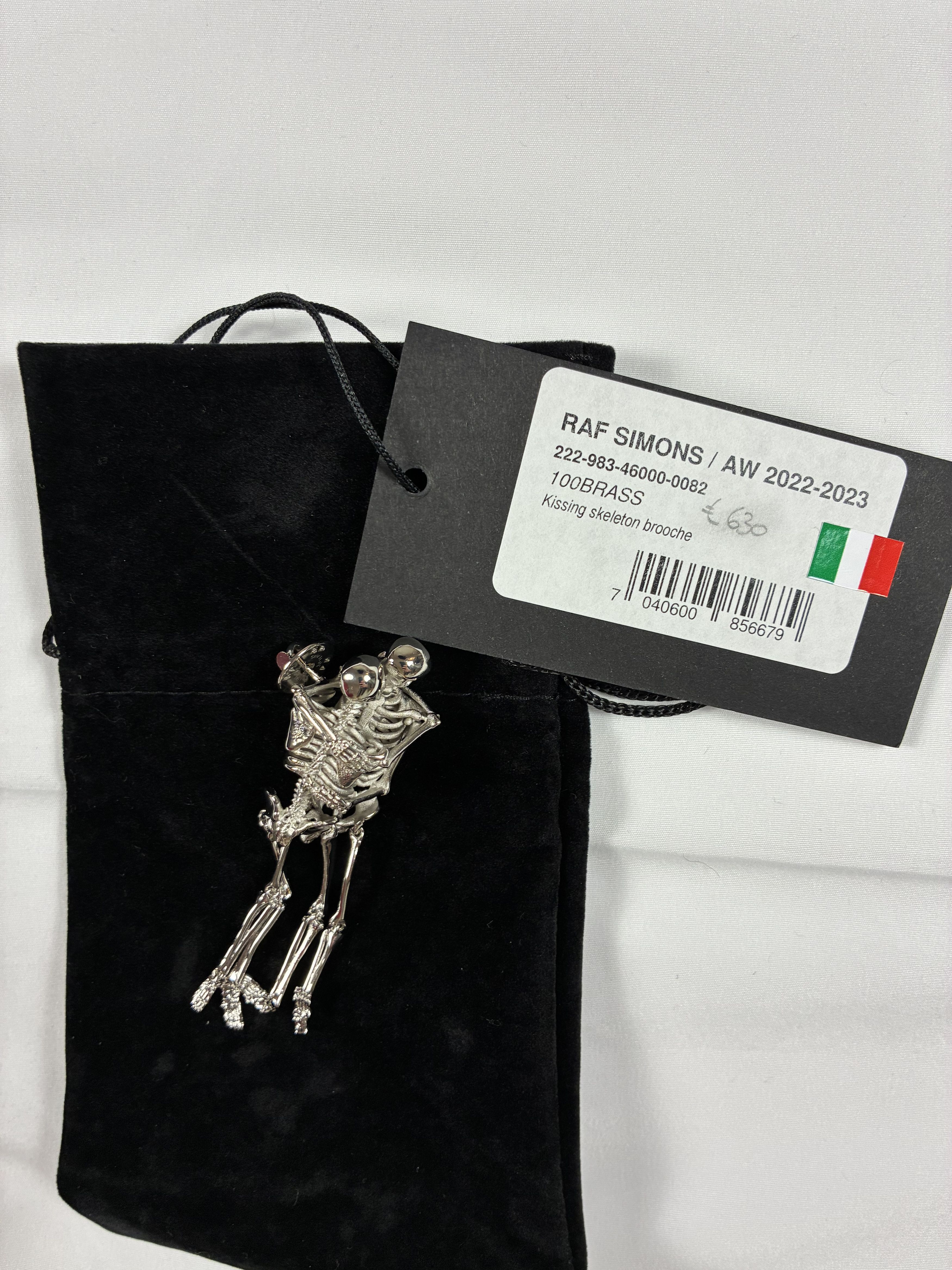 Raf Simons RARE Raf Simons AW22 Runway Kissing Skeleton Brooch Size ONE SIZE - 6 Thumbnail