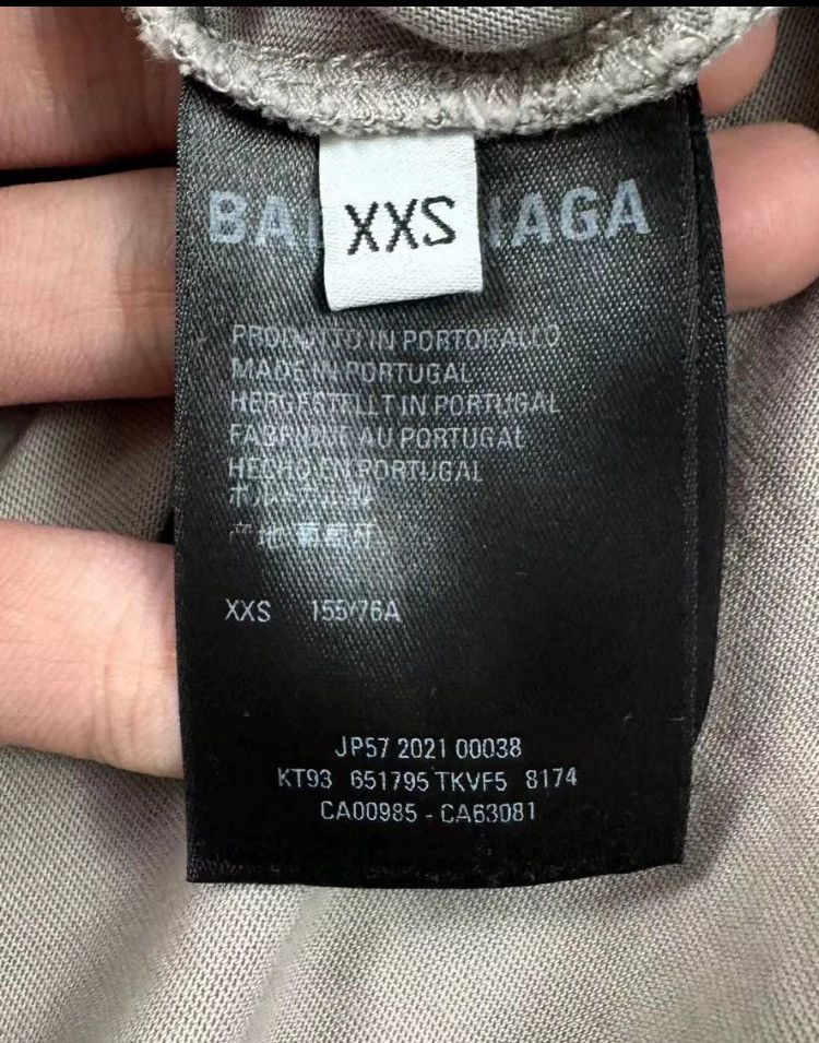 Balenciaga Balenciaga Mosaic Blurred Destruction Short 2410-Nextarrow Size US XXS / EU 40 - 6 Thumbnail