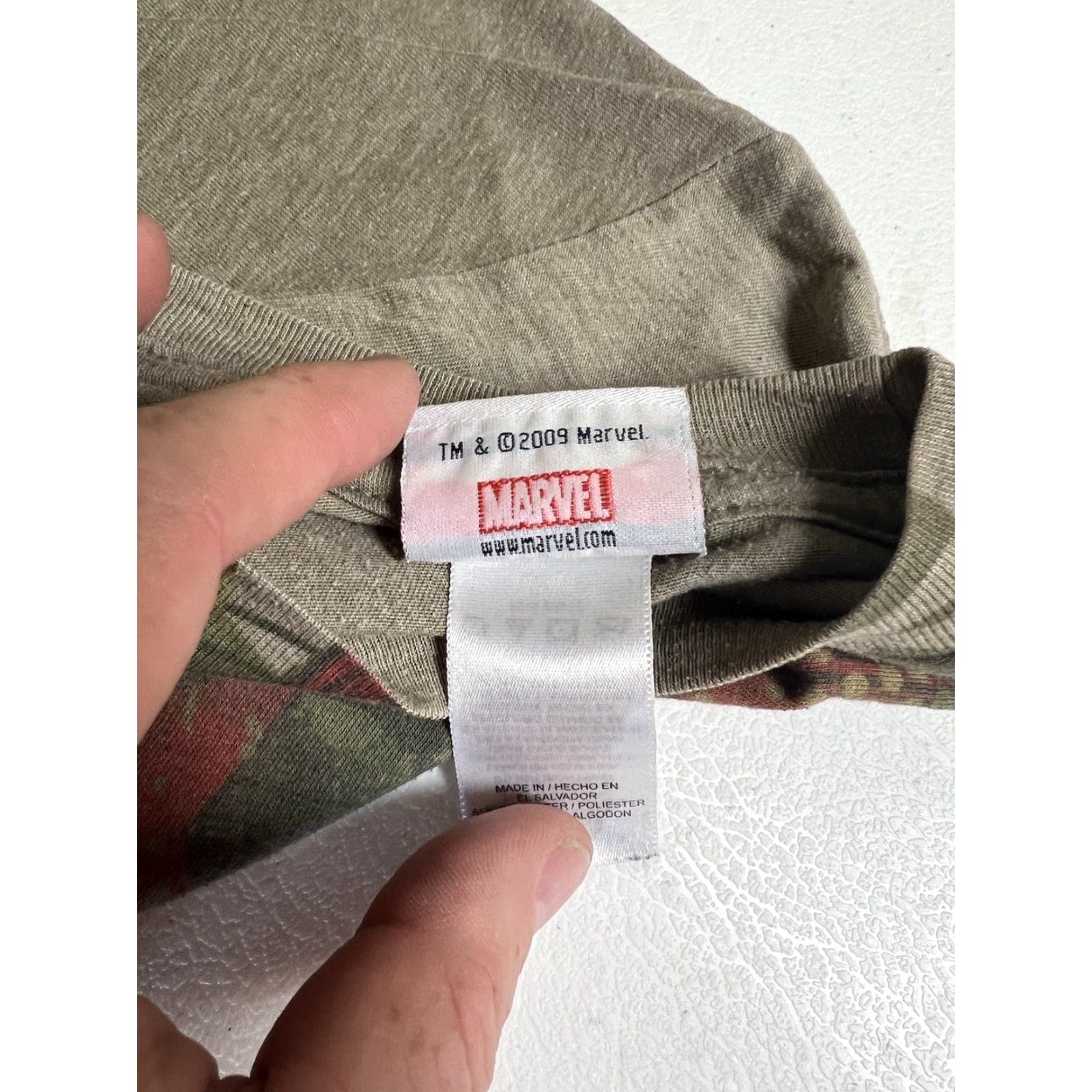 Vintage VINTAGE Marvel Comics Hulk AOP T-Shirt Size S Men's Green 2009 Comics Size US S / EU 44-46 / 1 - 6 Thumbnail