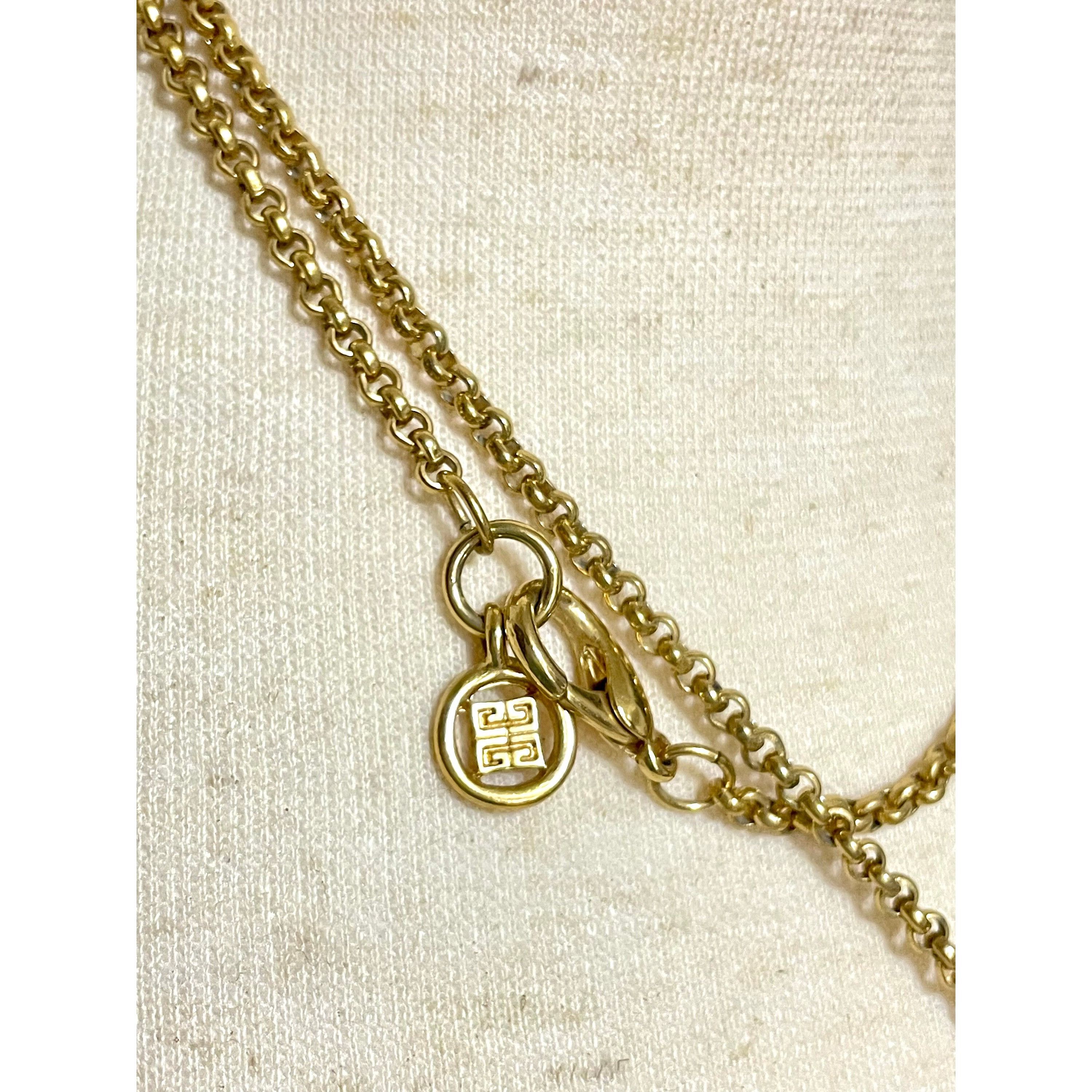 Givenchy Vintage Givenchy golden chain necklace with round loupe top. Size ONE SIZE - 7 Thumbnail
