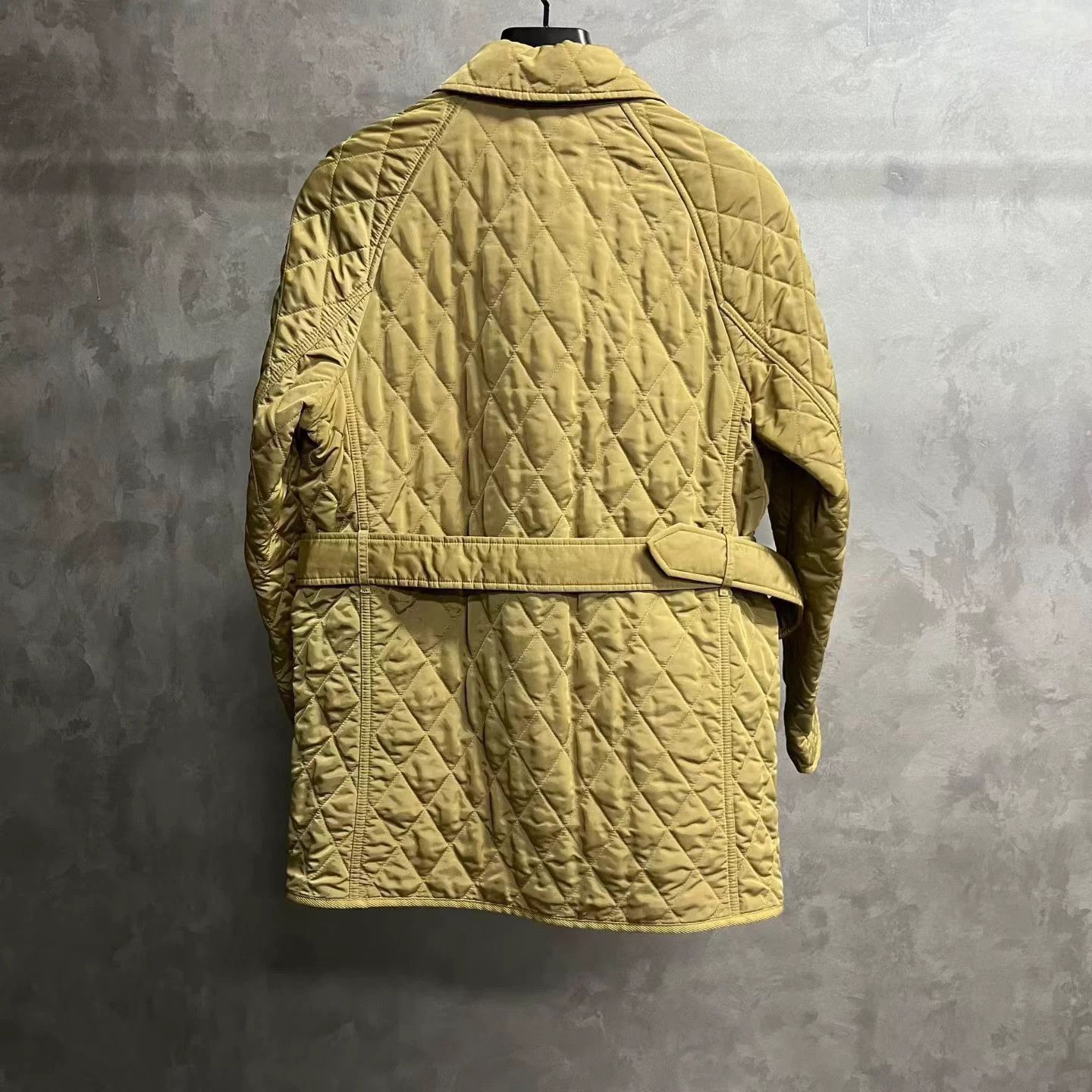 Burberry Burberry Quilted Nylon Trench Jacket Beige S New w/ Tags Size S / US 4 / IT 40 - 2 Thumbnail