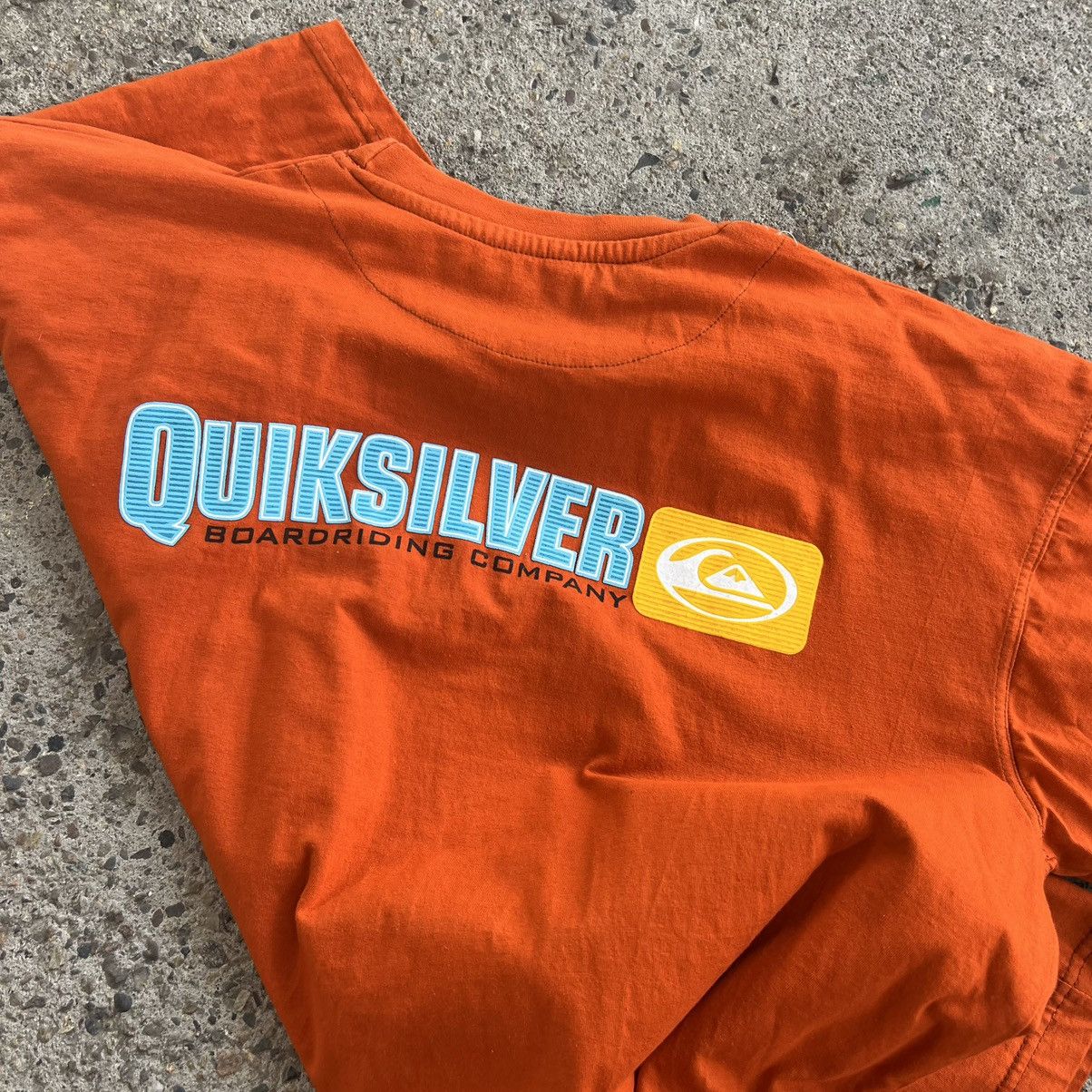 Quiksilver × Vintage Vintage 90s Quiksilver center logo t-shirt Size US XL / EU 56 / 4 - 5 Thumbnail