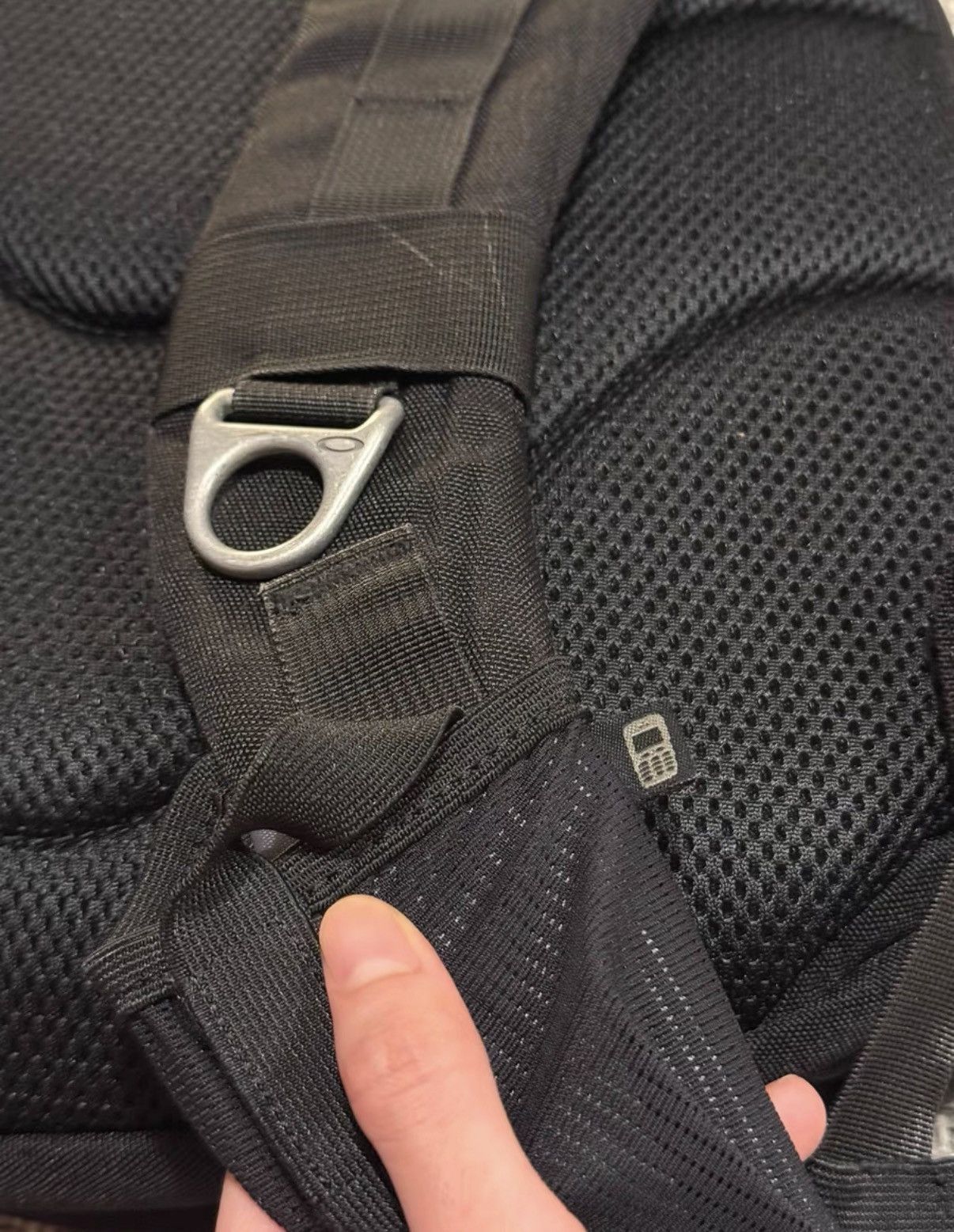 Oakley Black Utility Backpack with Multiple Zippered Pockets Size ONE SIZE - 7 Thumbnail