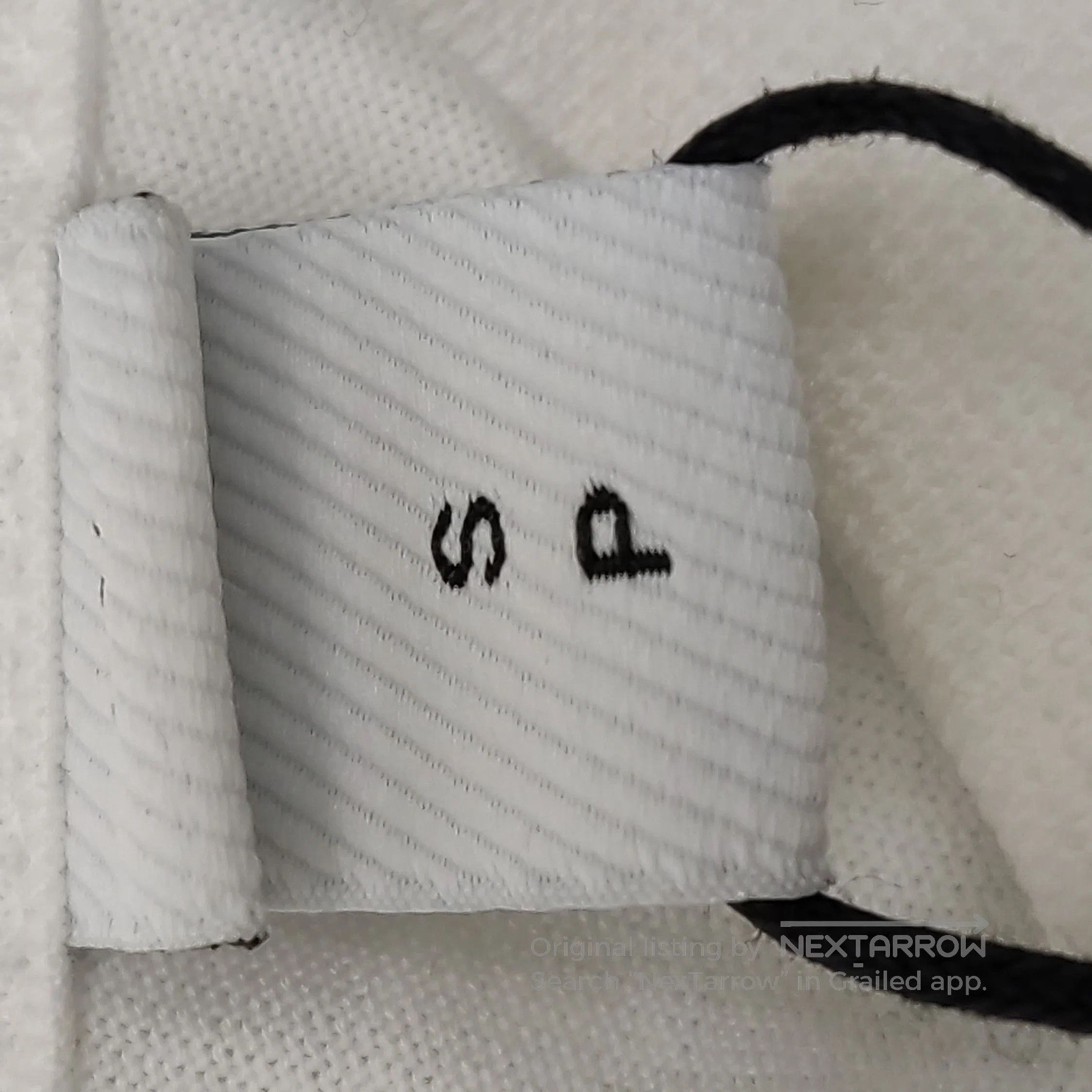 Burberry Burberry Color-Blocked Graphic Cotton Tee . Size US S / EU 44-46 / 1 - 5 Thumbnail