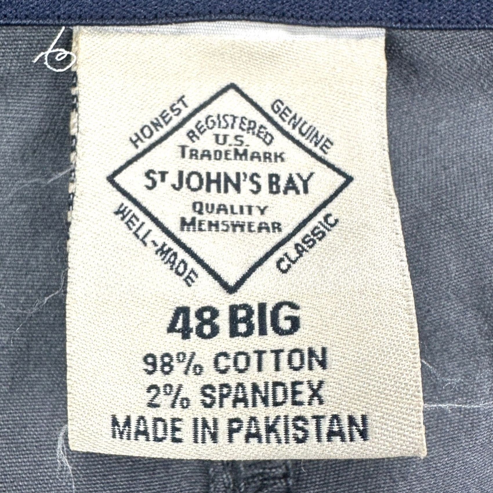 Vintage St Johns Bay Mens 48X10 Big Classic Fit Cargo Shorts Gray Flat Front Pocket Mens Big & Tall Casual Workwear Size US 32 / EU 48 - 4 Thumbnail