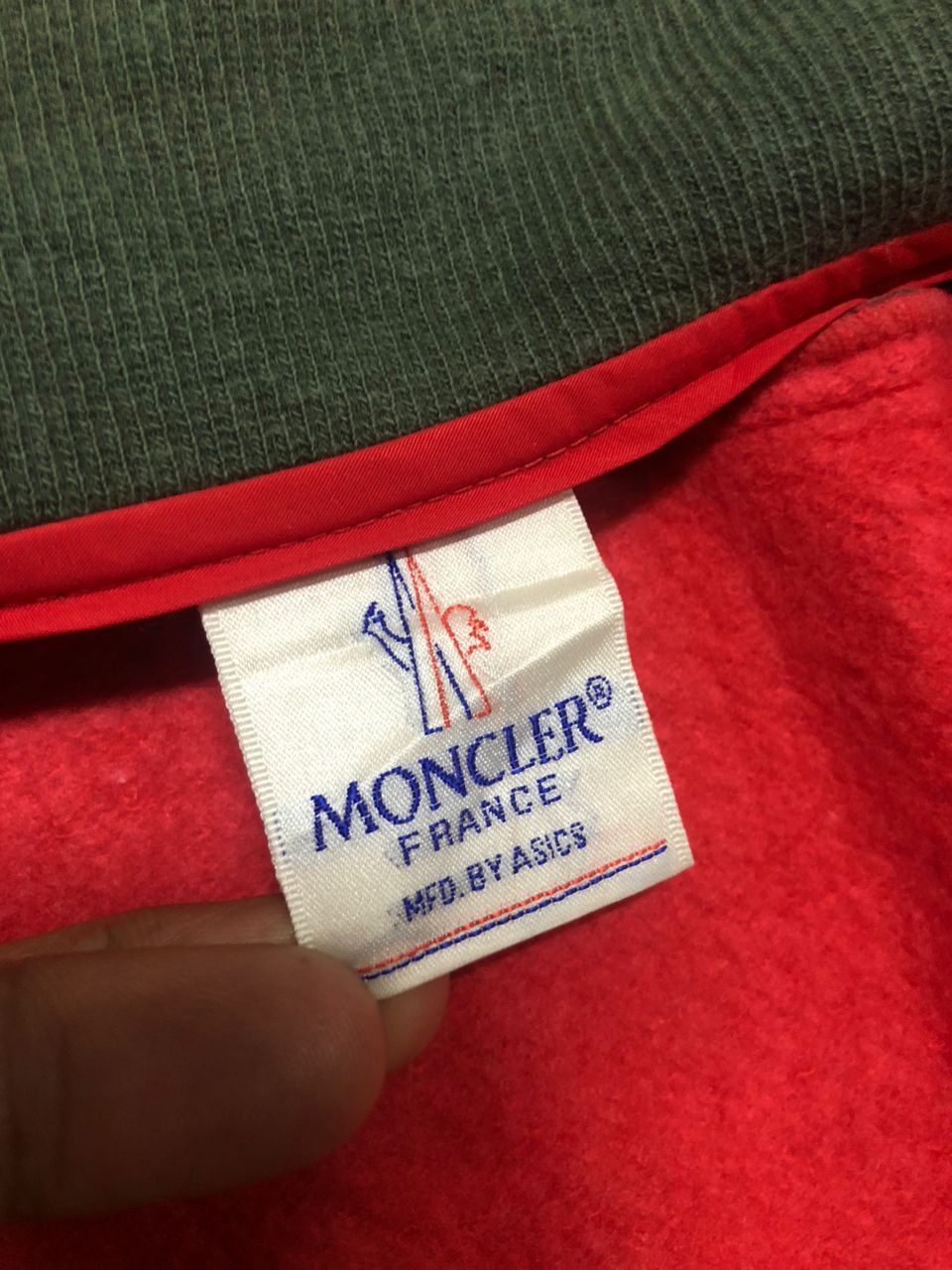 Moncler Vintage Moncler x Asics Red Coverall Jumpsuit Size -S Size US 30 / EU 46 - 11 Thumbnail