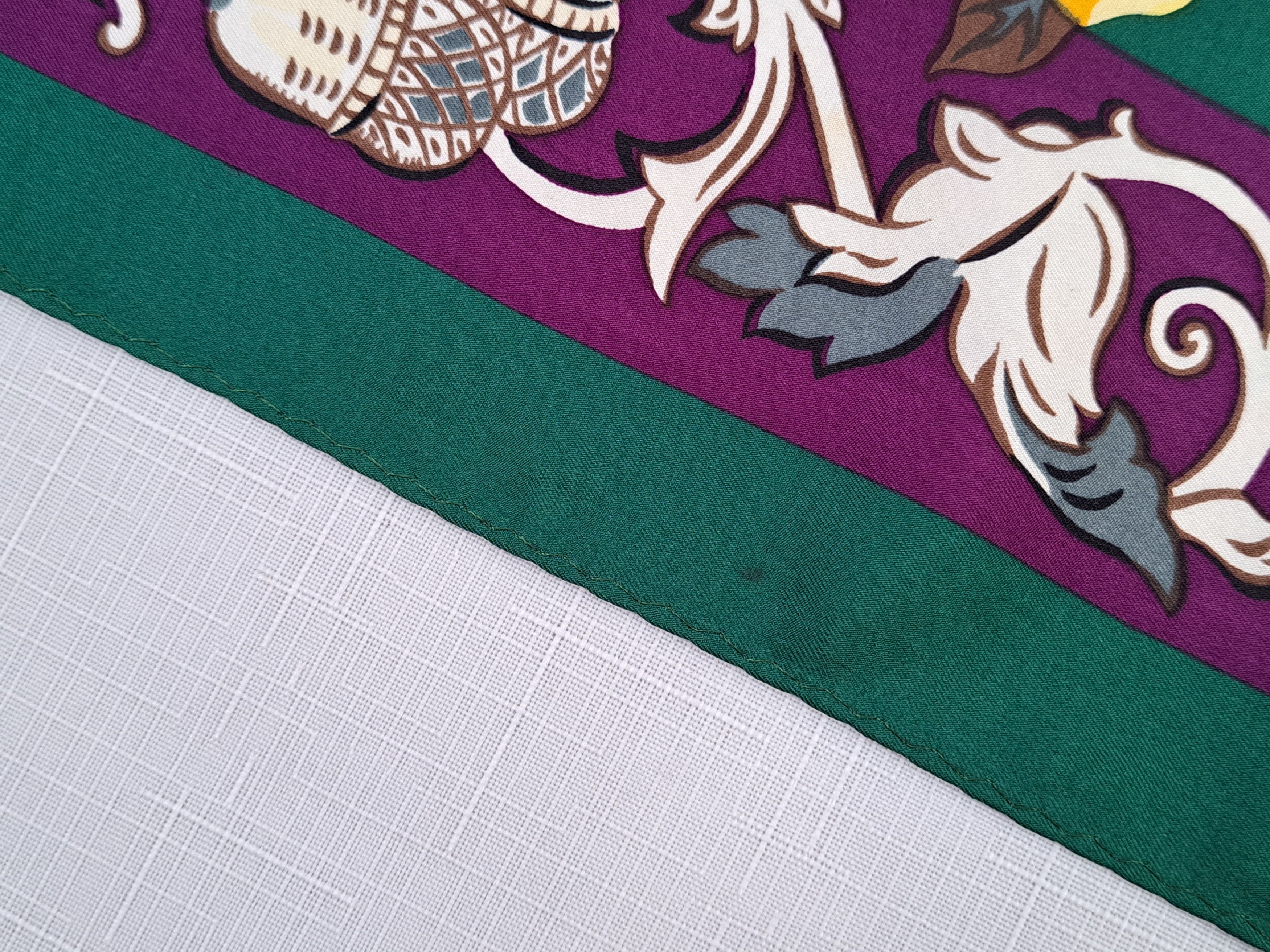 Nina Ricci × Vintage Vintage Nina Ricci silk flower scarf. Size ONE SIZE - 10 Thumbnail