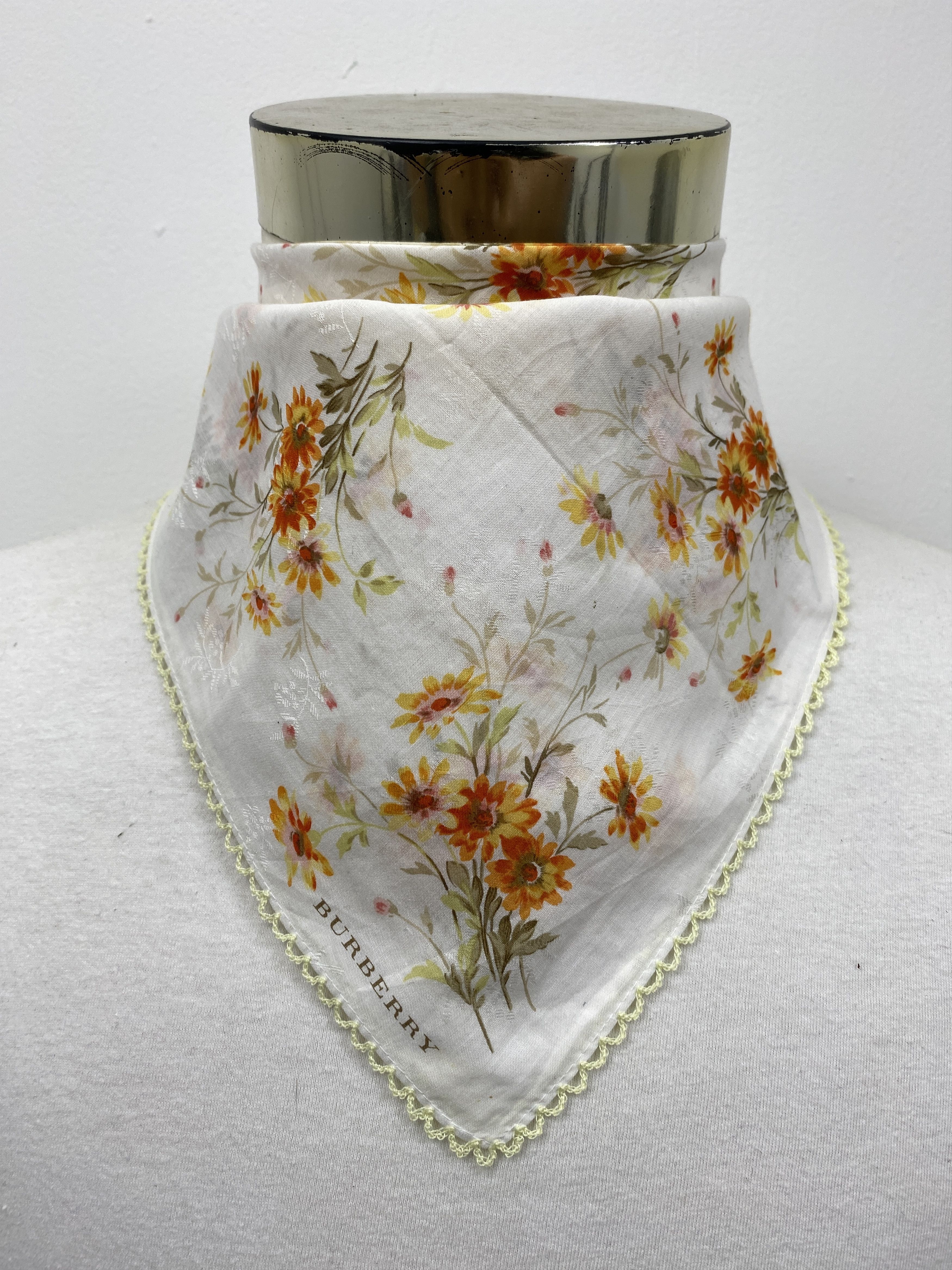 Burberry Burberry Handkerchief / Bandana / Neckerchief HKC0345 Size ONE SIZE - 1 Thumbnail