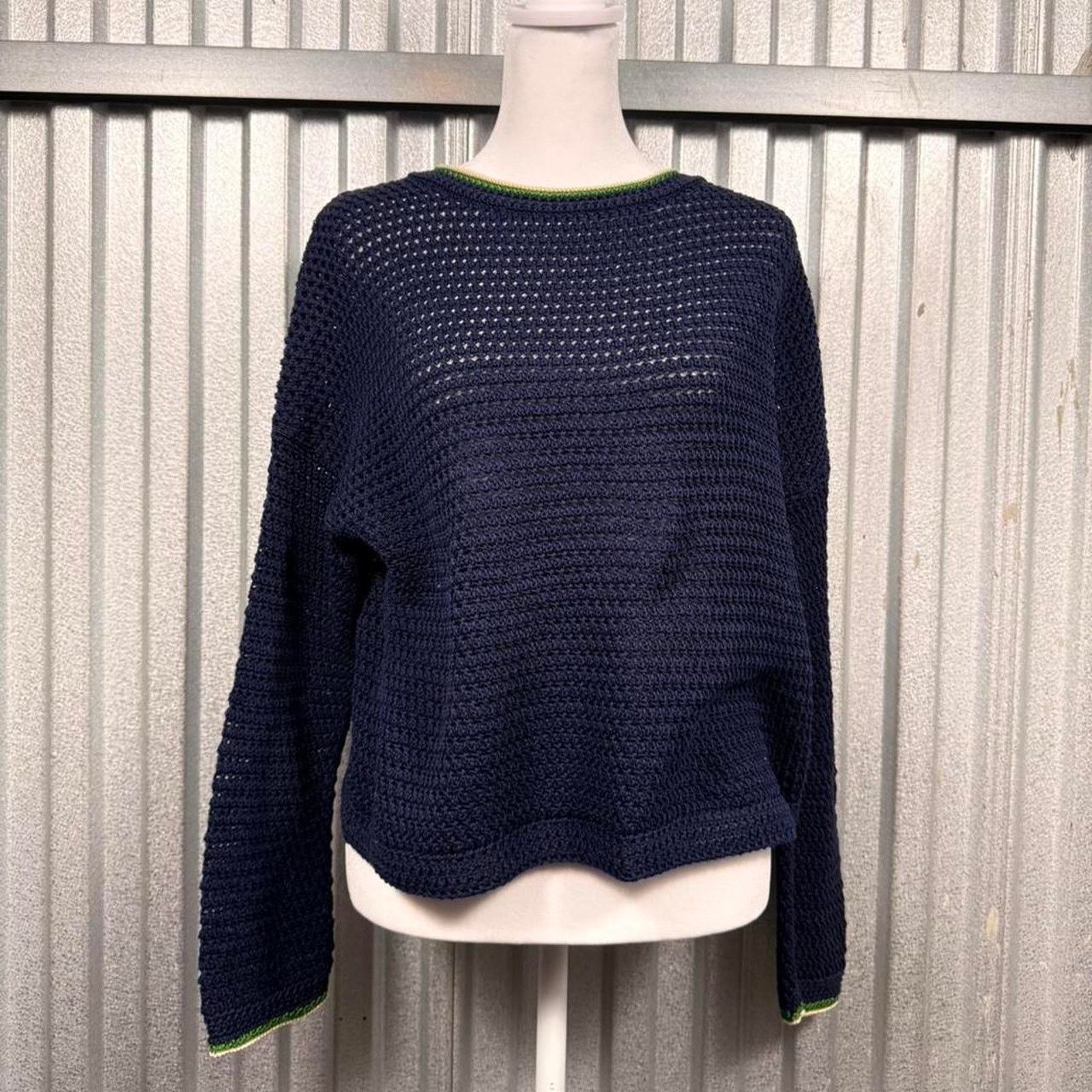 Vince Vince navy blue crochet sweater Size M / US 6-8 / IT 42-44 - 1 Thumbnail