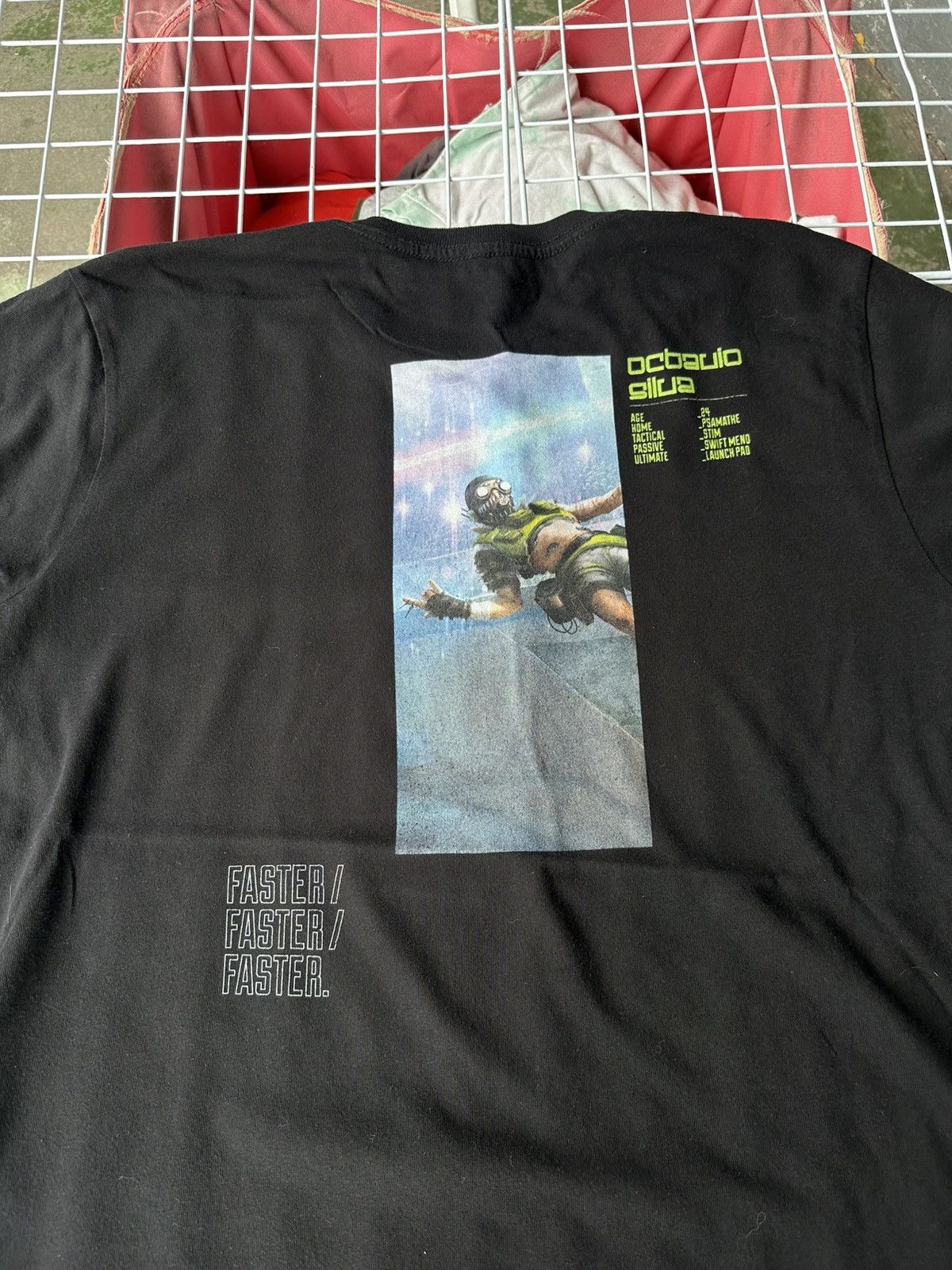 The Game Rare!! Apex Legends “Octane” Promo Game Tee Size US L / EU 52-54 / 3 - 3 Thumbnail