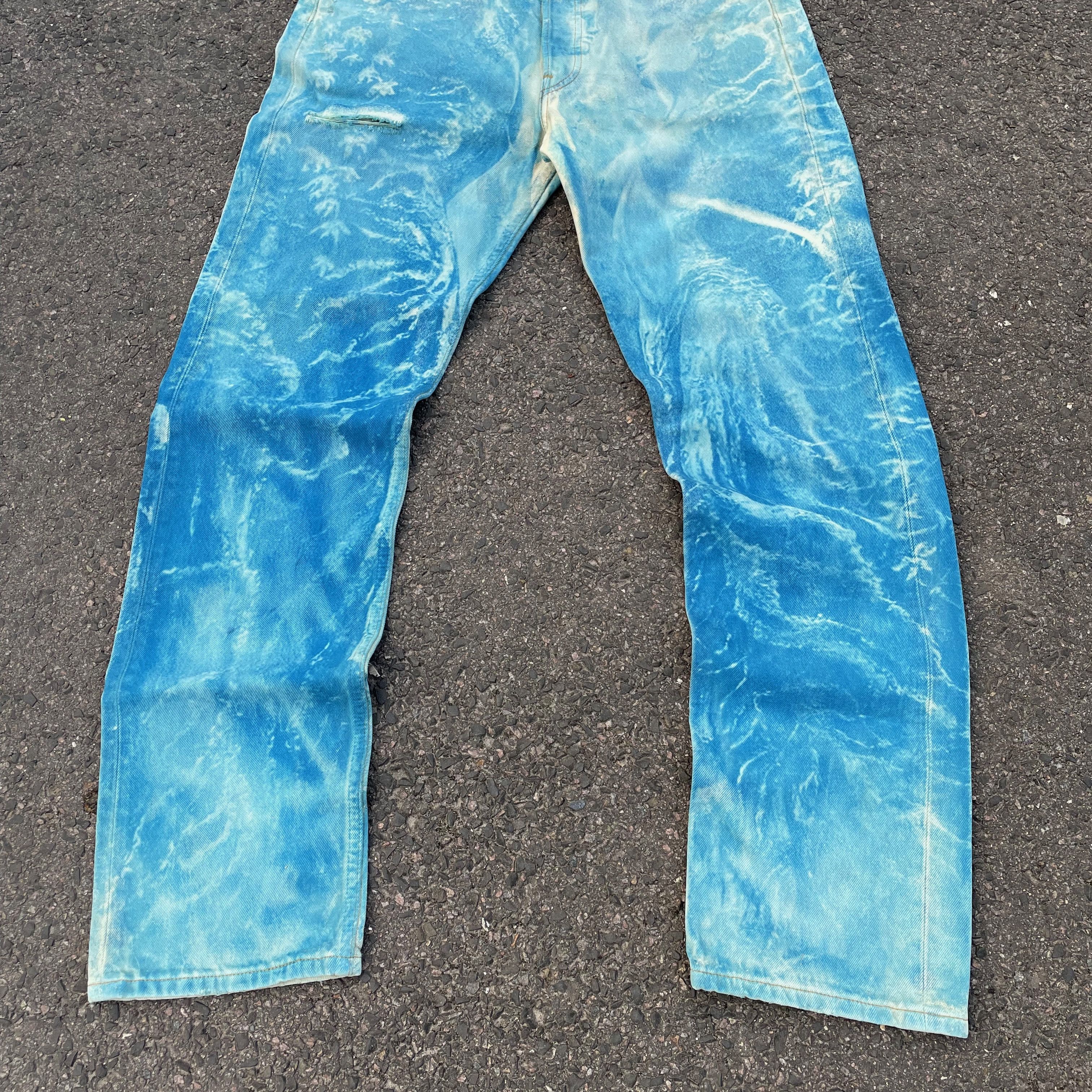 Levi's Custom Levi’s 32x32 Blue Art Print Jeans Y2K Grunge Size US 32 / EU 48 - 6 Thumbnail