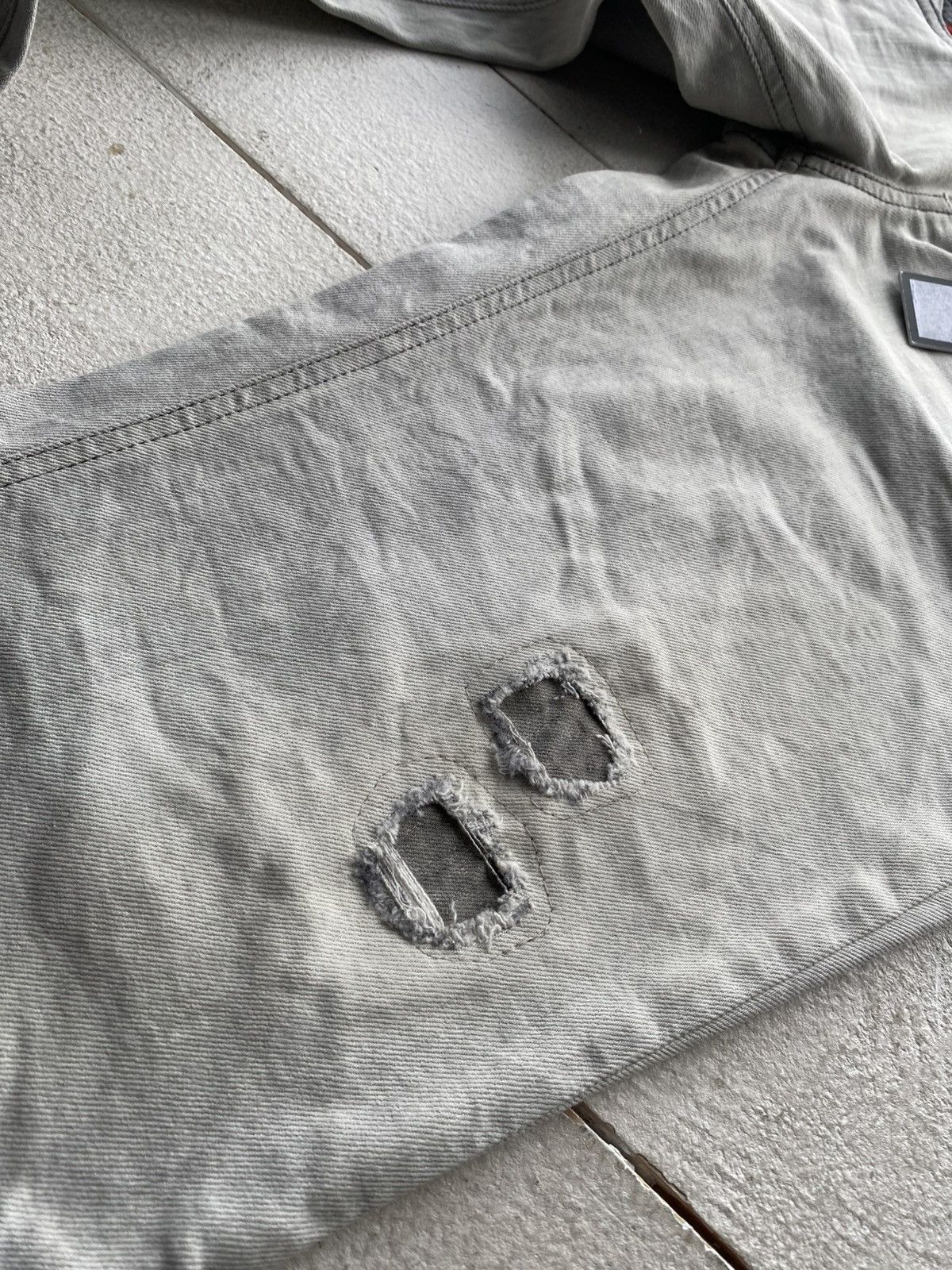 Diesel NWT Luxury Y2K Diesel Belthy Slim Boyfriend Jeans Distressed Size 27" / US 4 / IT 40 - 4 Thumbnail