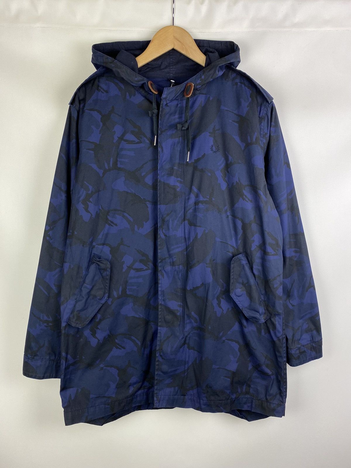 image of Fred Perry Men’S Camo Parka Jacket Size S in Blue, Men's