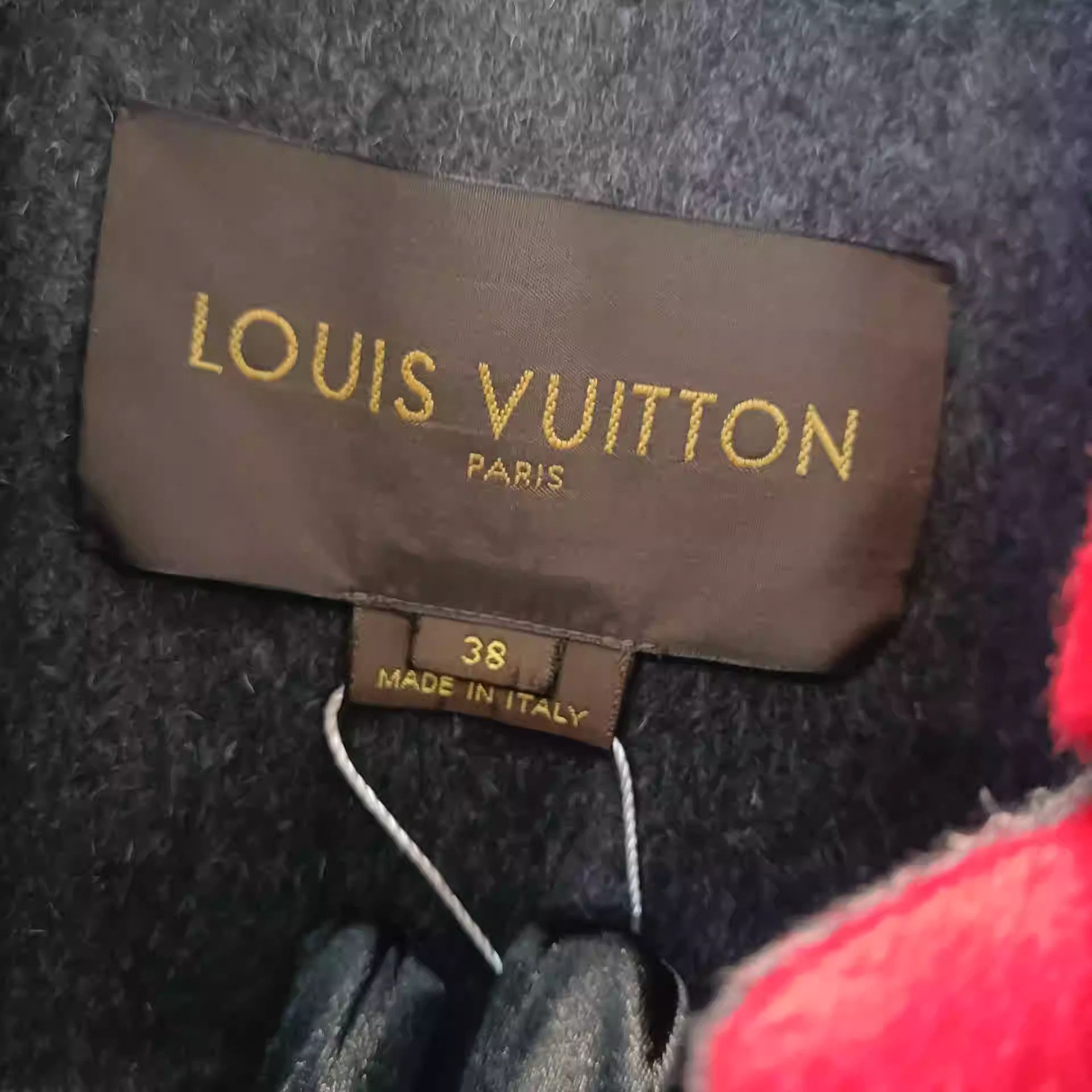 Louis Vuitton Louis Vuitton Red Wool Cape Coat Size US S / EU 44-46 / 1 - 3 Thumbnail