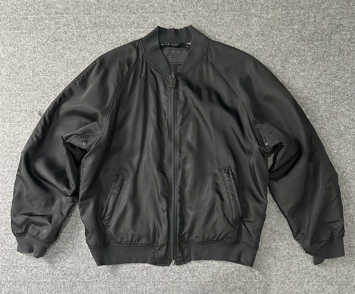 Prada Prada - 90s Vintage Zip-Up Nylon Bomber Jacket Hard to Find Size US M / EU 48-50 / 2 - 1 Thumbnail