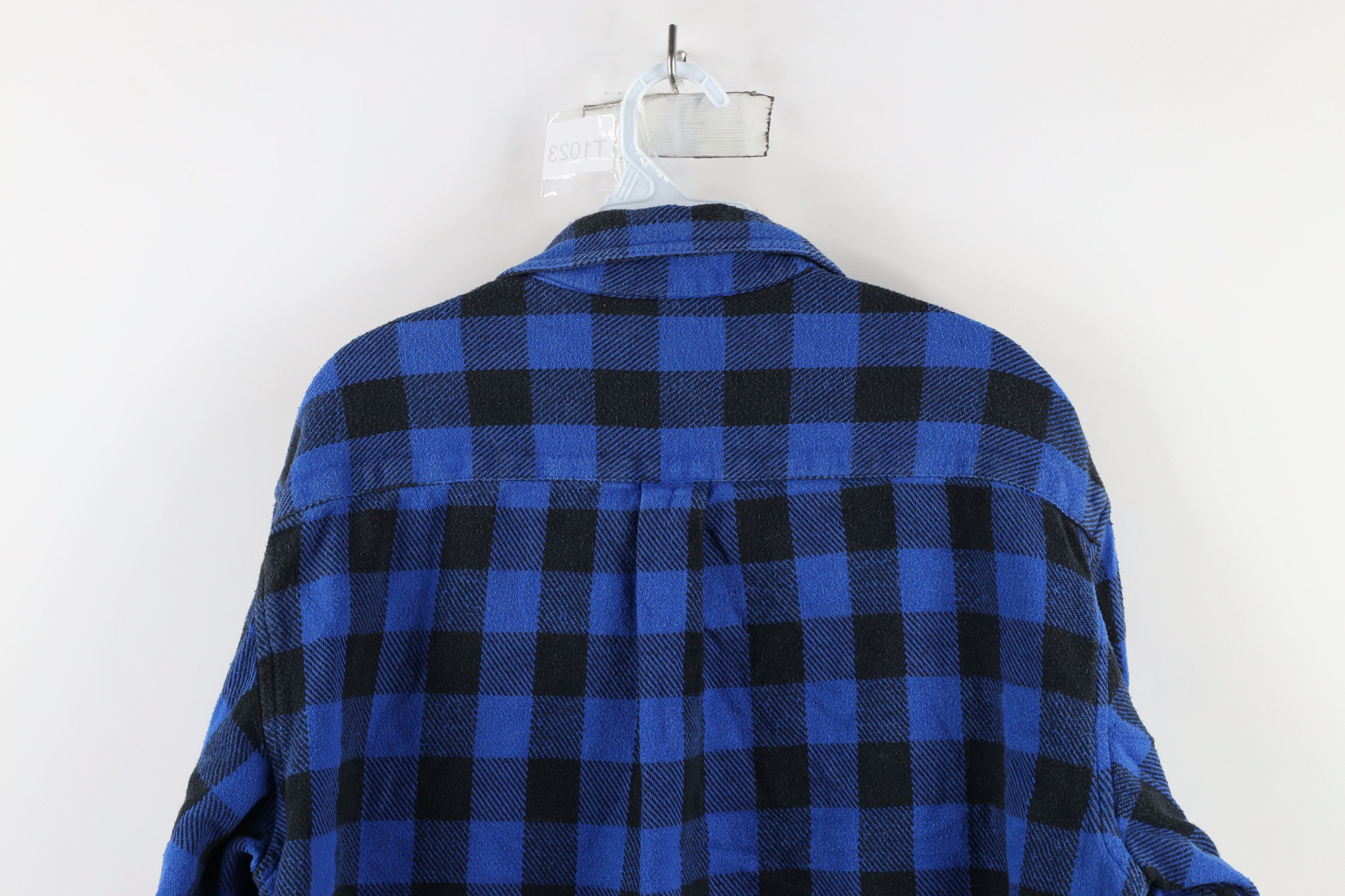 Vintage Vintage 90s Streetwear Heavyweight Button Shirt Blue Plaid Size US XL / EU 56 / 4 - 8 Thumbnail
