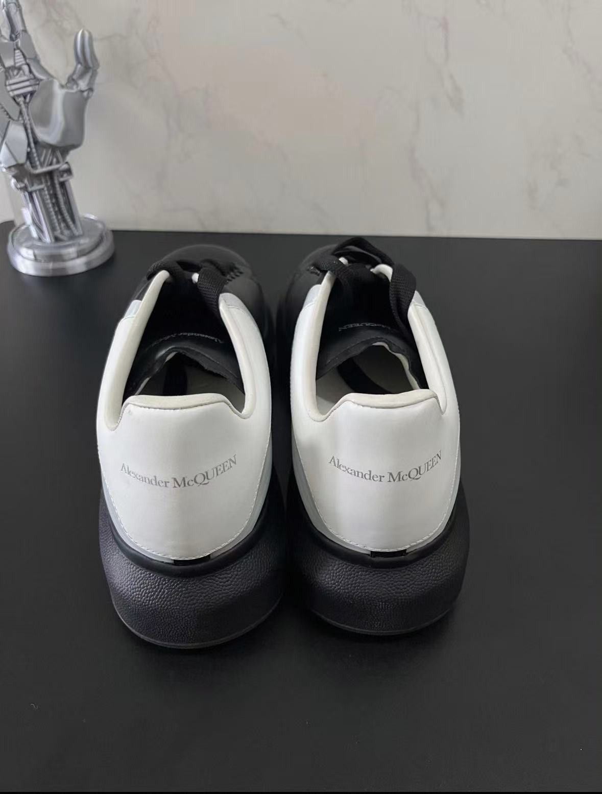 Alexander McQueen Black Lowtop Sneakers 9Men Size US 9 / EU 42 - 4 Thumbnail
