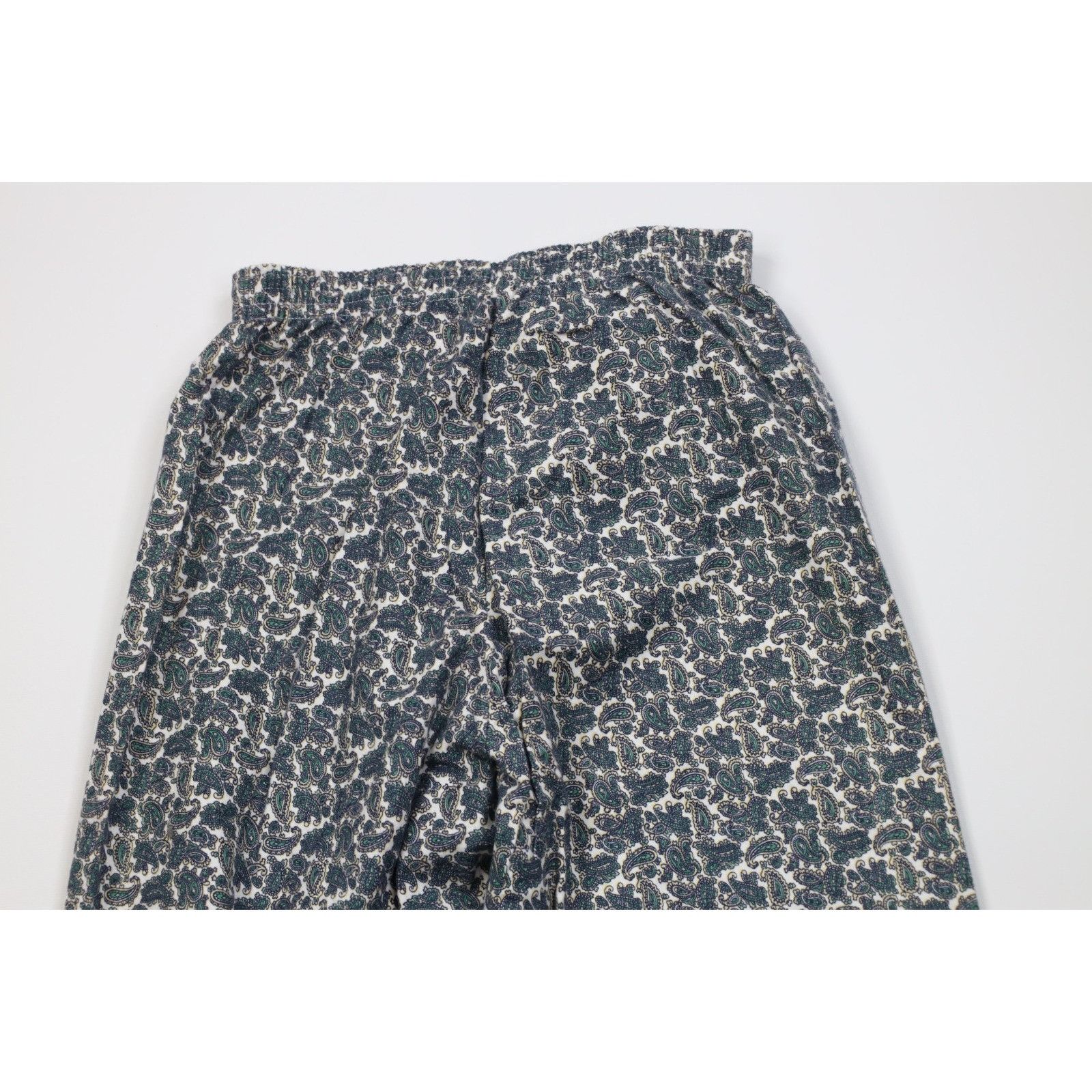 Vintage Vintage 70s Streetwear 2 Piece Flannel Paisley Pajamas Size US S / EU 44-46 / 1 - 17 Thumbnail