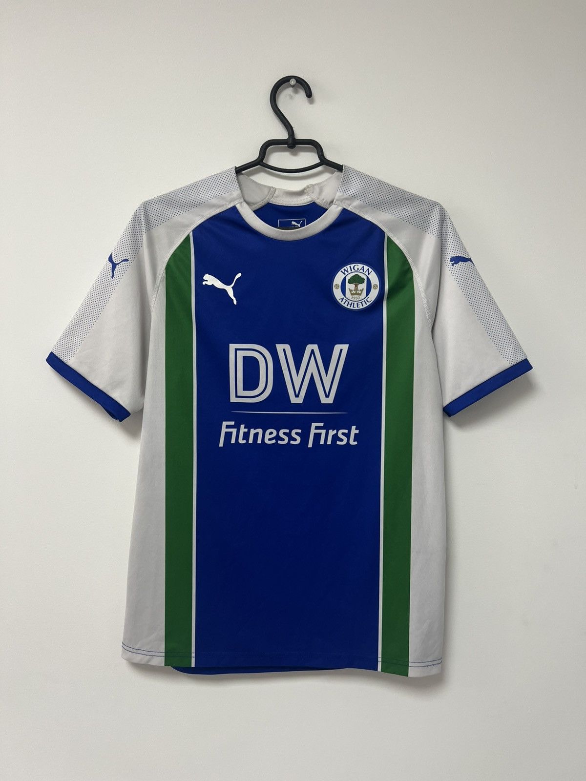 Puma × Vintage Wigan Athletic 2018/19 Home Jersey Puma Football Shirt sz L Size US L / EU 52-54 / 3 - 4 Thumbnail