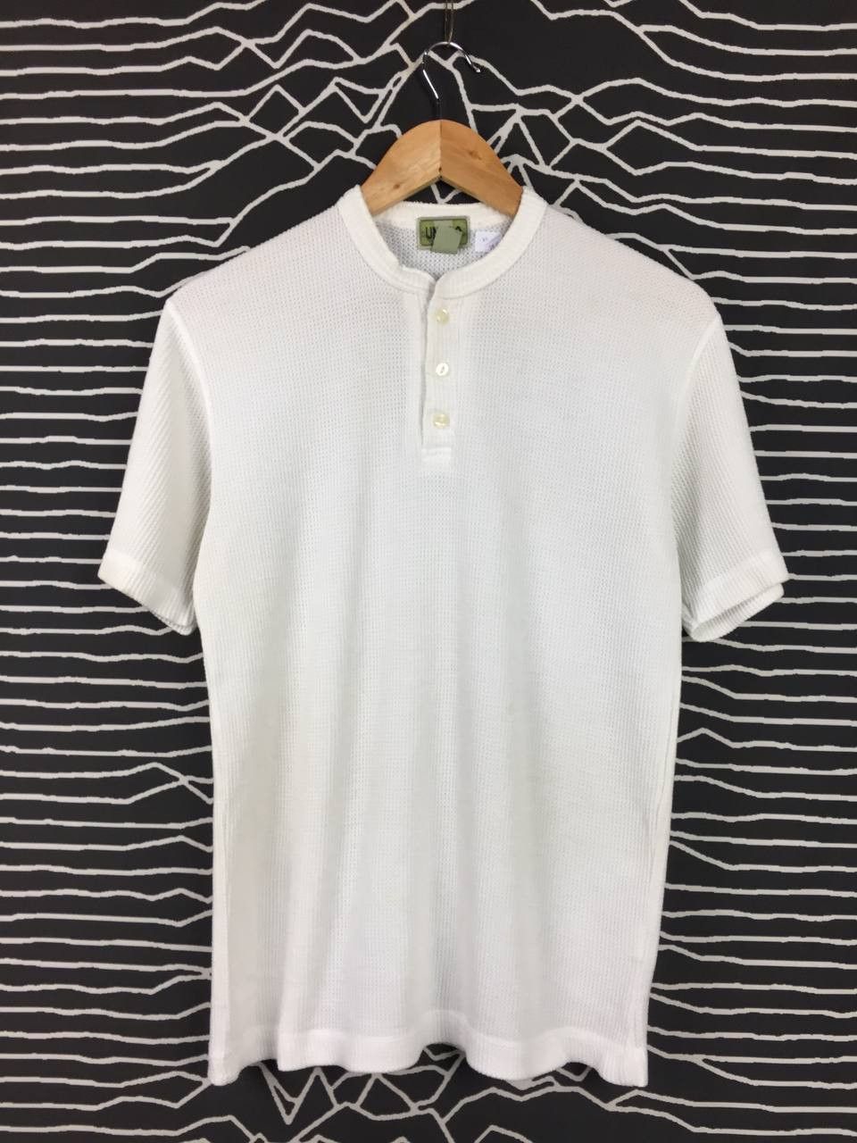 Uniqlo Vtg Uniqlo Plain Essential Waffle Hanley Neck Tee Size US M / EU 48-50 / 2 - 2 Thumbnail